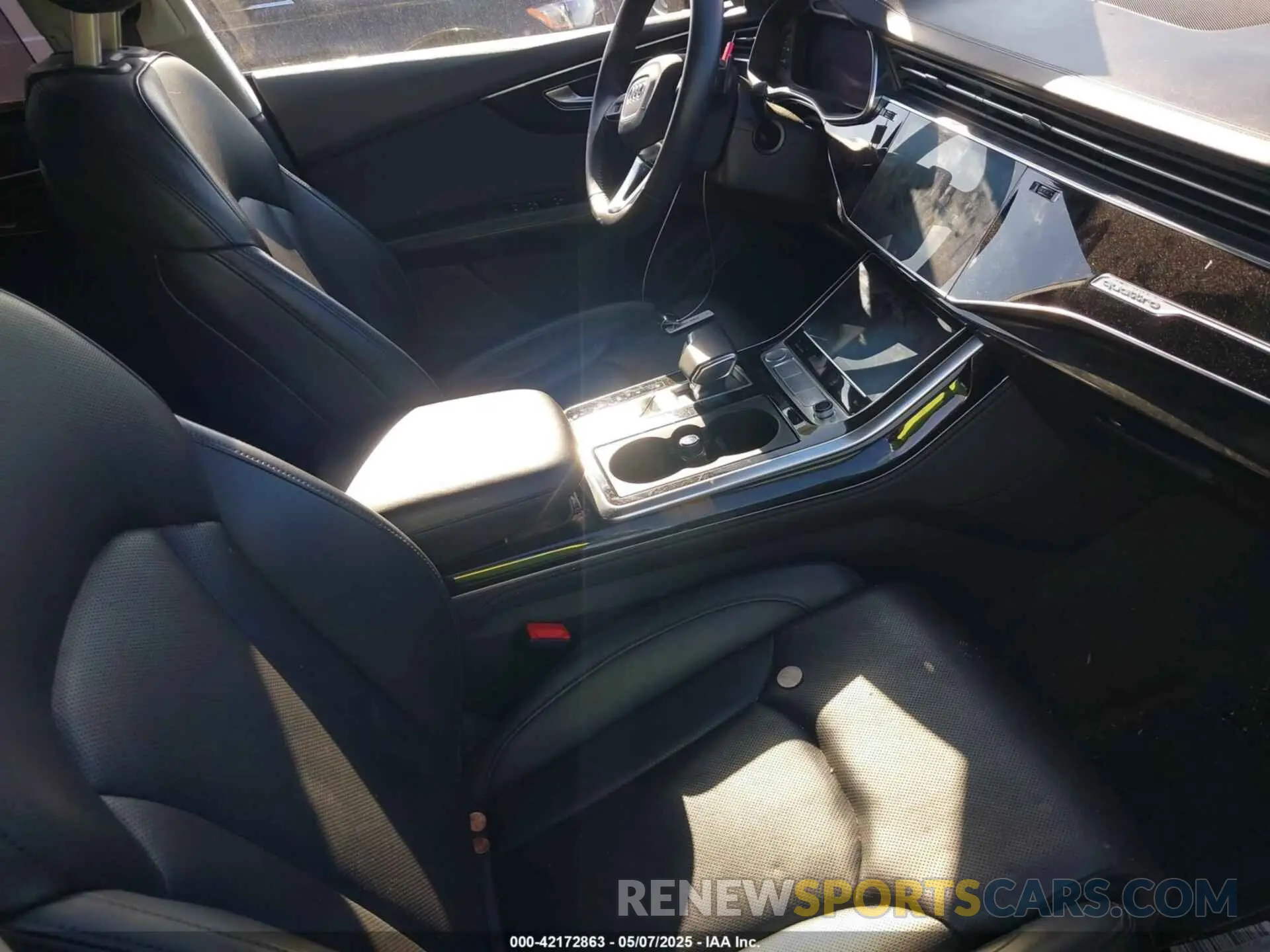 5 fotografías del automóvil dañado WA1FVAF10LD005451 AUDI Q8 2020