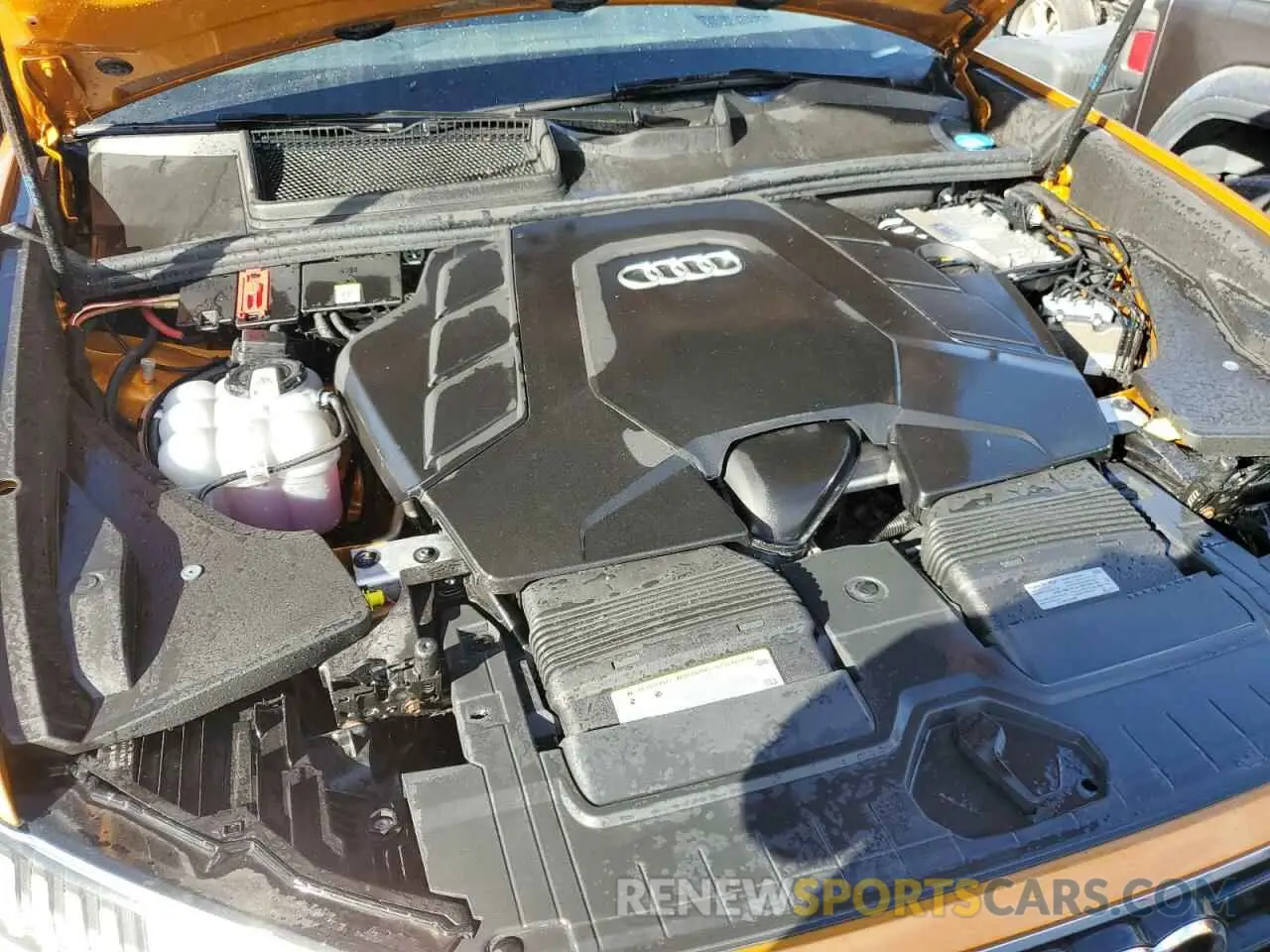 12 fotografías del automóvil dañado WA1FVAF14LD022432 AUDI Q8 2020