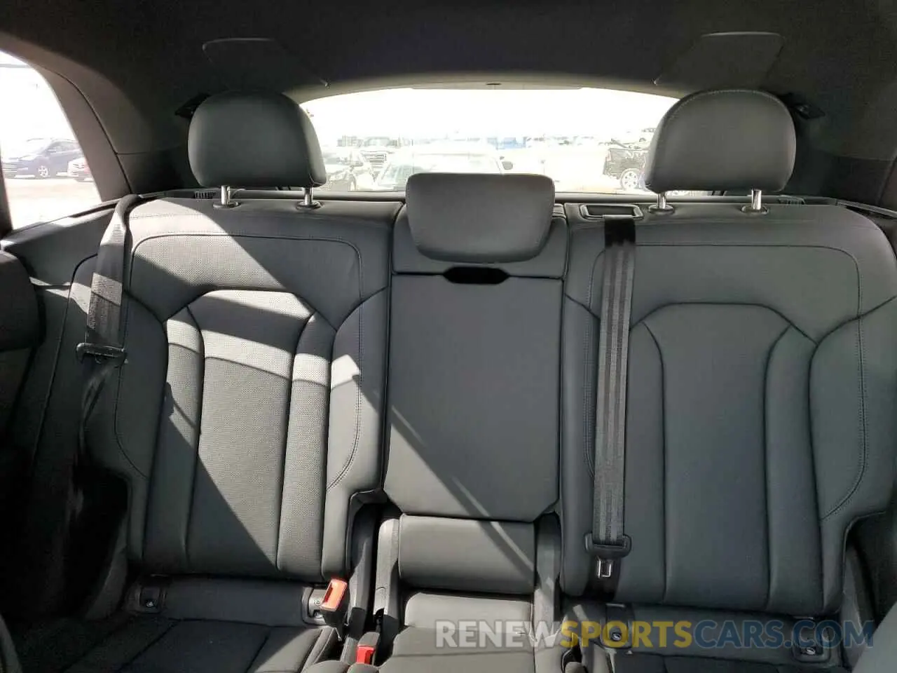 10 fotografías del automóvil dañado WA1FVAF15LD001475 AUDI Q8 2020