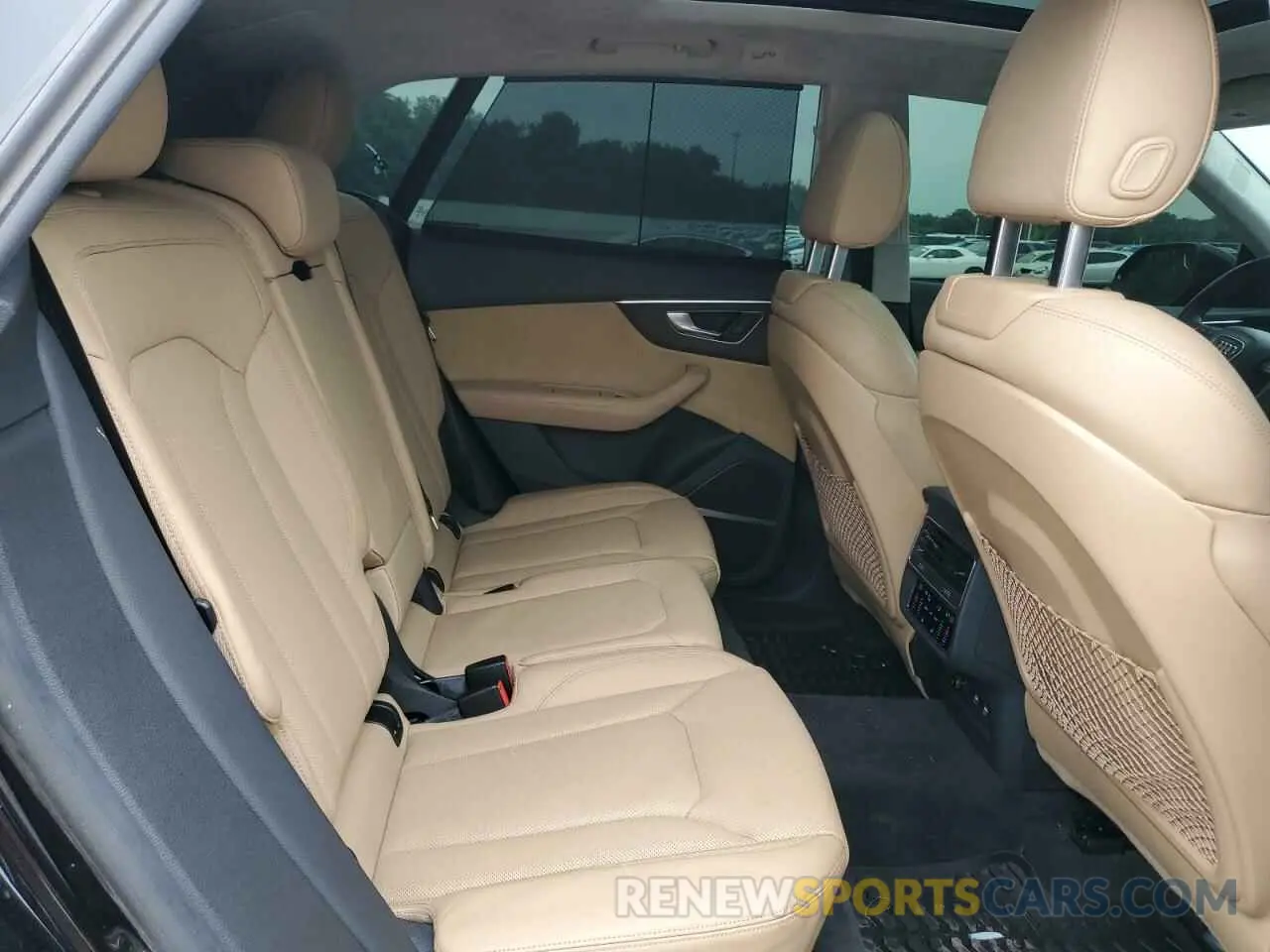 11 fotografías del automóvil dañado WA1FVAF15LD017787 AUDI Q8 2020