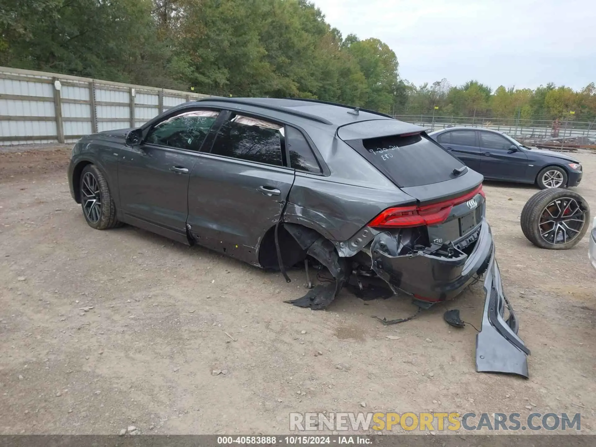3 fotografías del automóvil dañado WA1FVBF12LD020670 AUDI Q8 2020