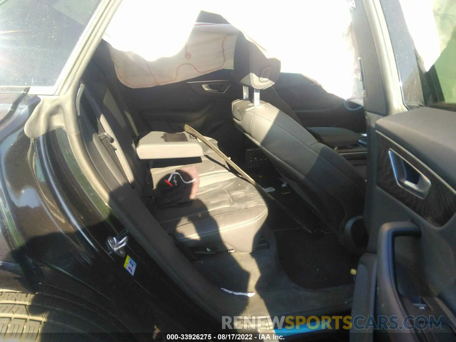 8 fotografías del automóvil dañado WA1AVAF11MD020794 AUDI Q8 2021
