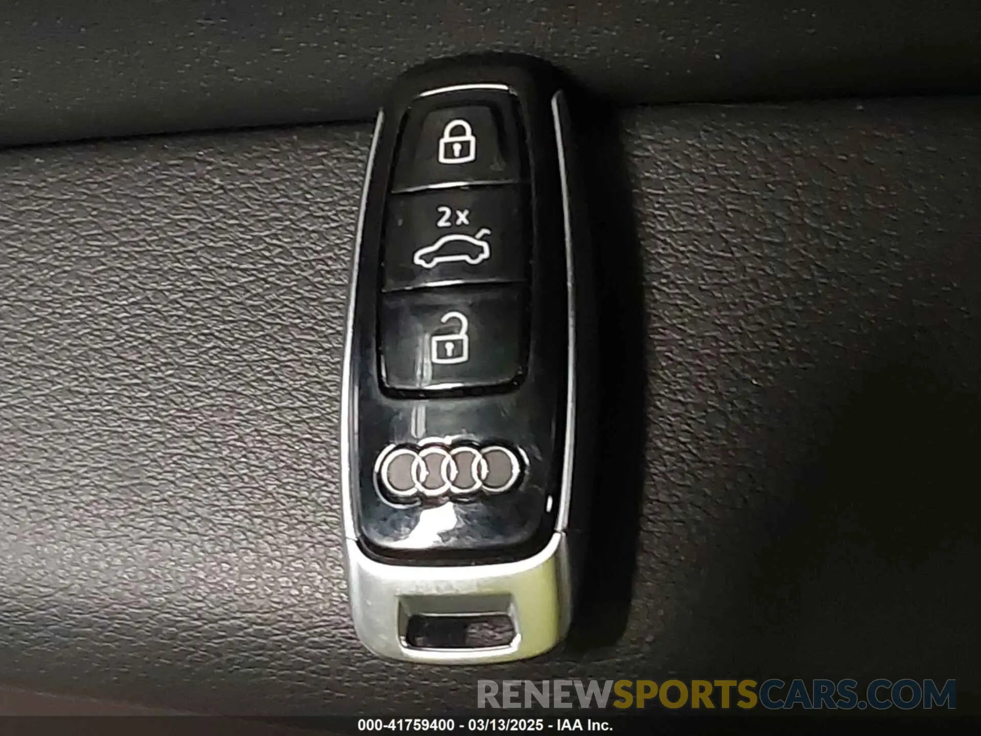 11 fotografías del automóvil dañado WA1AVAF13MD009098 AUDI Q8 2021