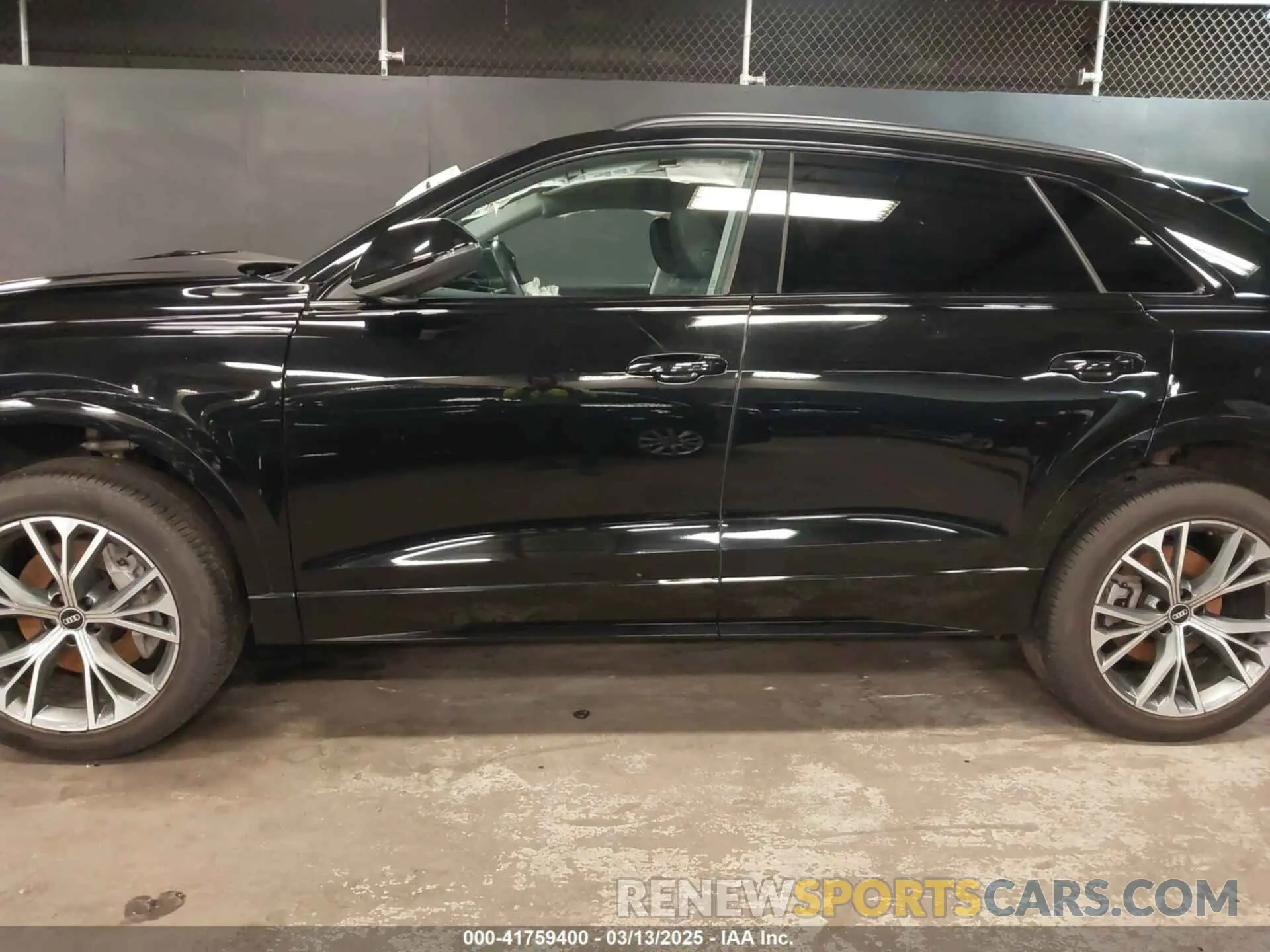 14 fotografías del automóvil dañado WA1AVAF13MD009098 AUDI Q8 2021