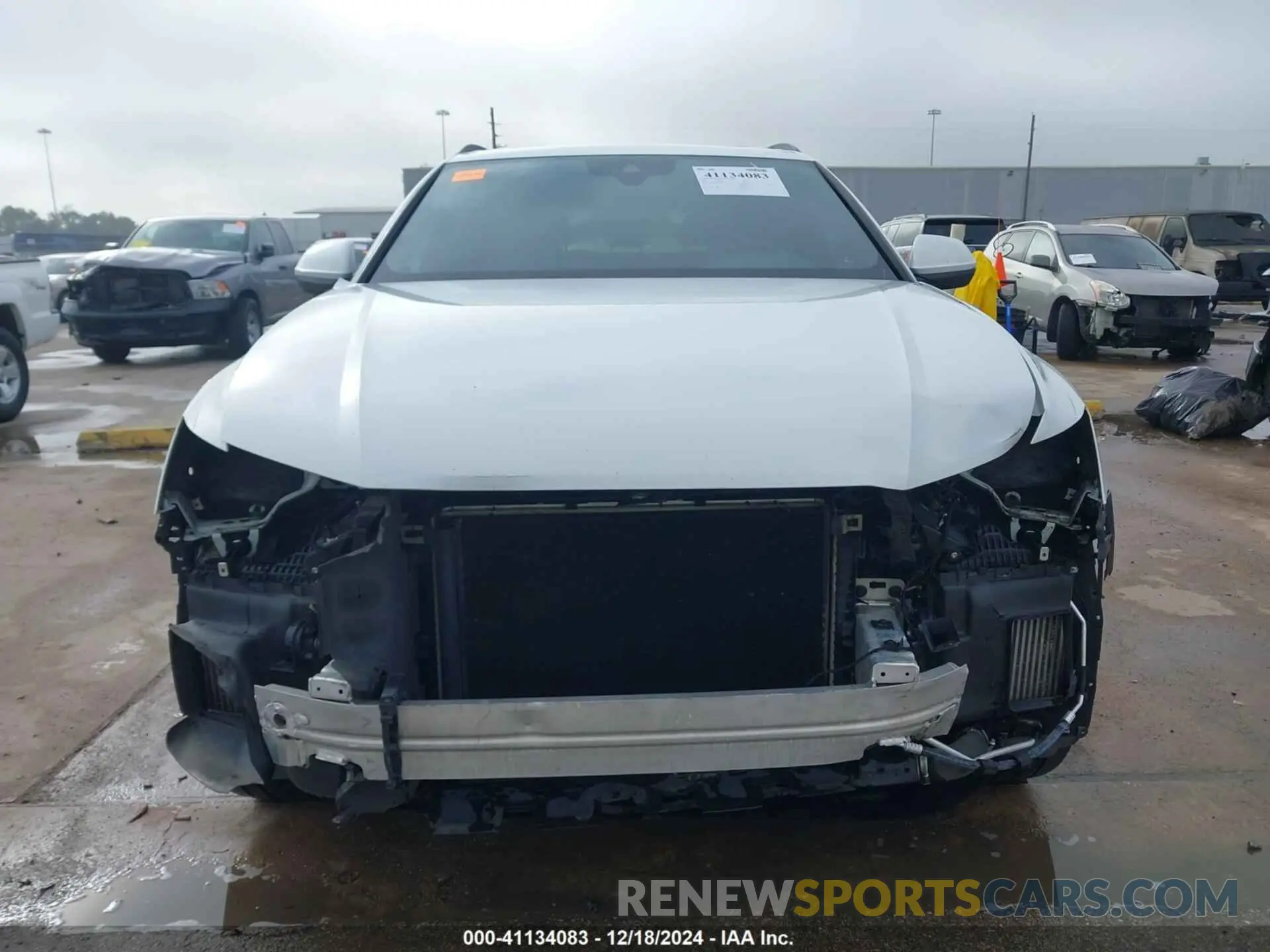 13 fotografías del automóvil dañado WA1AVAF14MD003469 AUDI Q8 2021