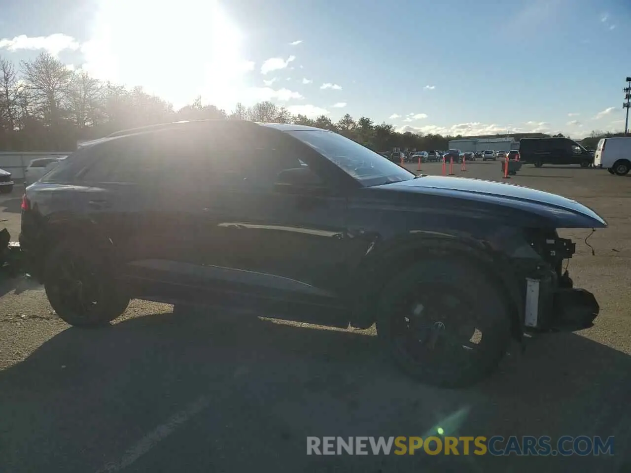 4 fotografías del automóvil dañado WA1AVAF18MD028956 AUDI Q8 2021
