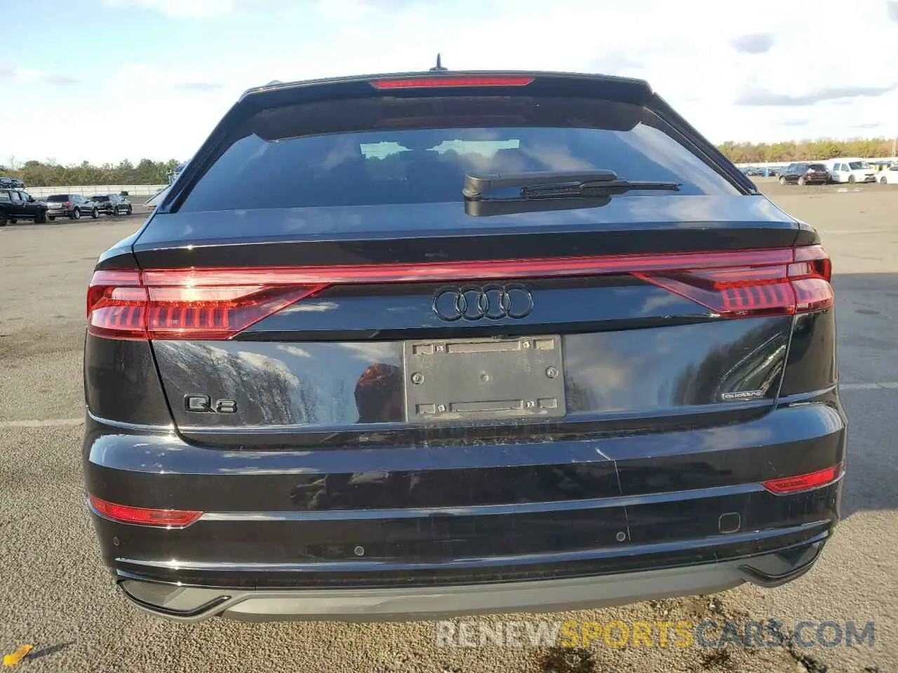 6 fotografías del automóvil dañado WA1AVAF18MD028956 AUDI Q8 2021