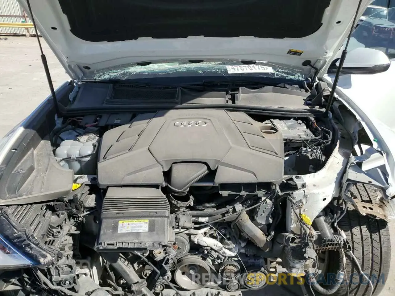 12 fotografías del automóvil dañado WA1BVAF18MD032042 AUDI Q8 2021