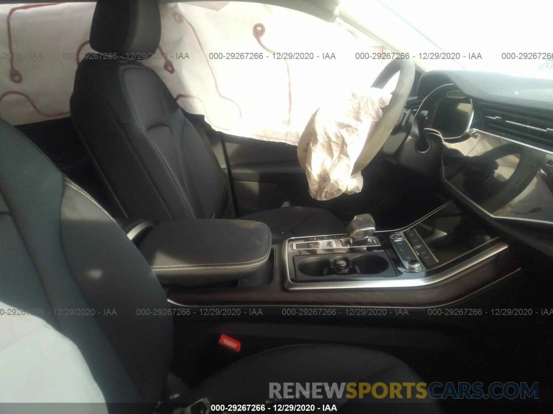5 fotografías del automóvil dañado WA1BVAF19MD005240 AUDI Q8 2021