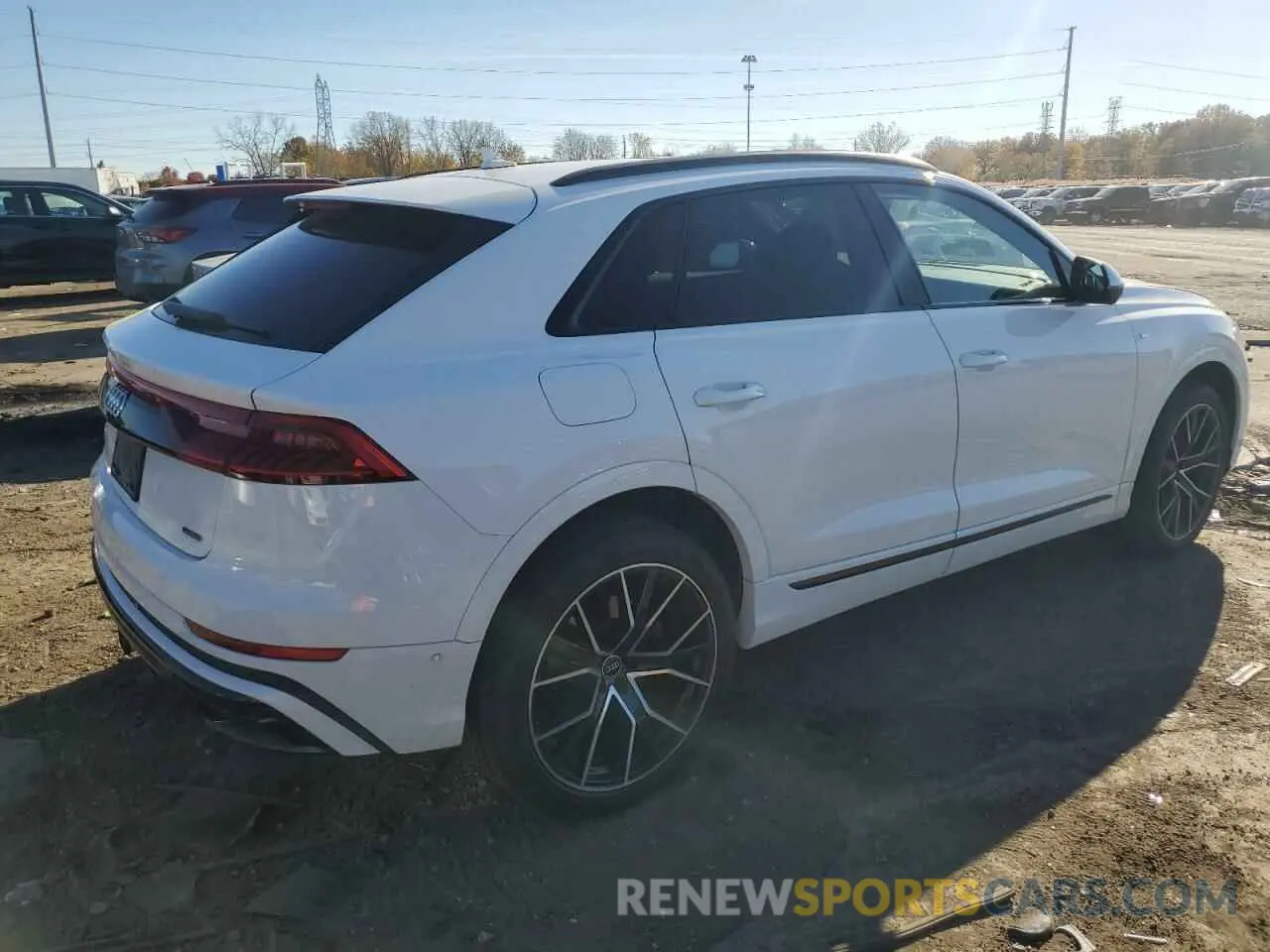 3 fotografías del automóvil dañado WA1EVAF10MD007262 AUDI Q8 2021