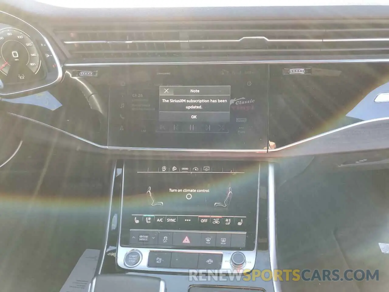 9 fotografías del automóvil dañado WA1EVAF12MD001673 AUDI Q8 2021