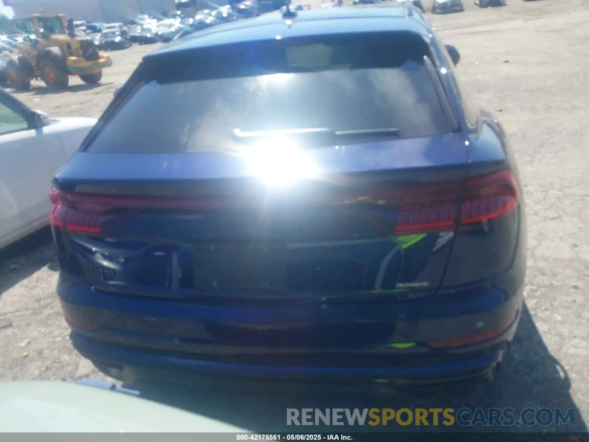 16 fotografías del automóvil dañado WA1EVAF12MD032292 AUDI Q8 2021
