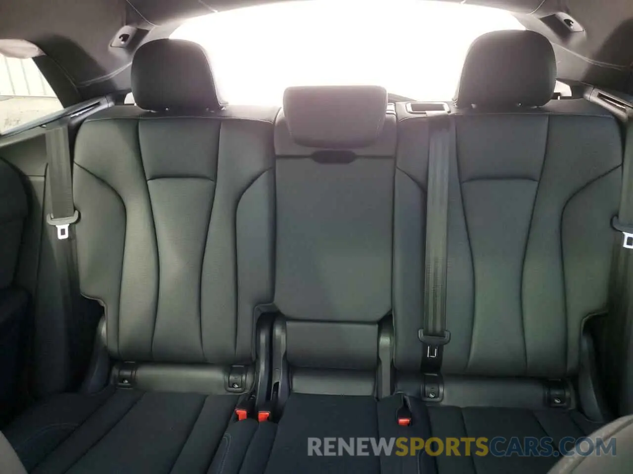 10 fotografías del automóvil dañado WA1EVAF12MD041400 AUDI Q8 2021