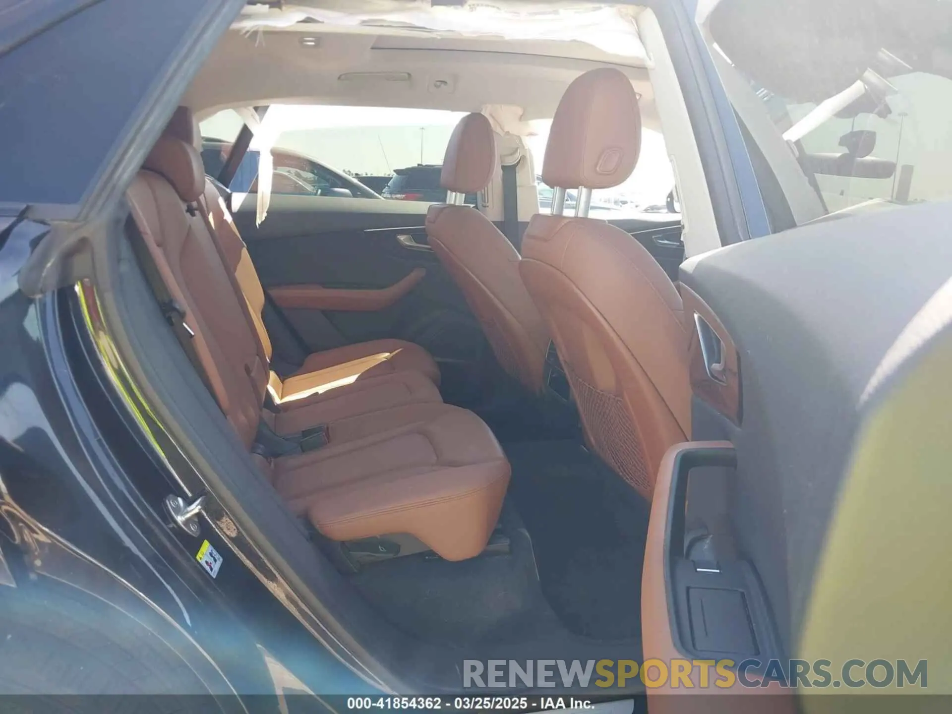 8 fotografías del automóvil dañado WA1EVAF14MD003053 AUDI Q8 2021