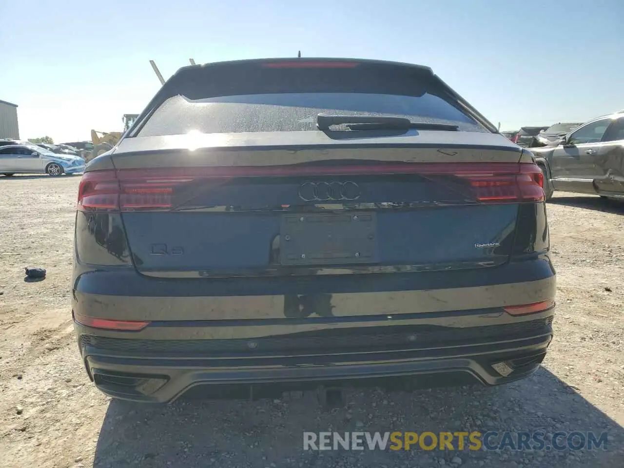 6 fotografías del automóvil dañado WA1EVAF15MD032125 AUDI Q8 2021