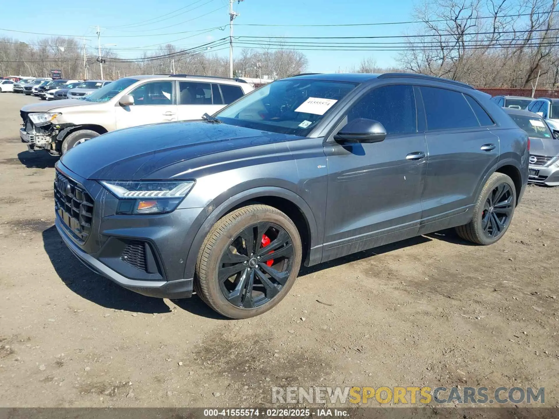 2 fotografías del automóvil dañado WA1EVAF16MD026866 AUDI Q8 2021
