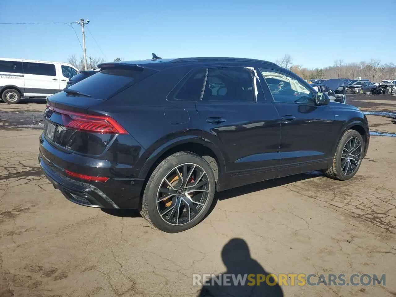 3 fotografías del automóvil dañado WA1EVAF16MD036099 AUDI Q8 2021