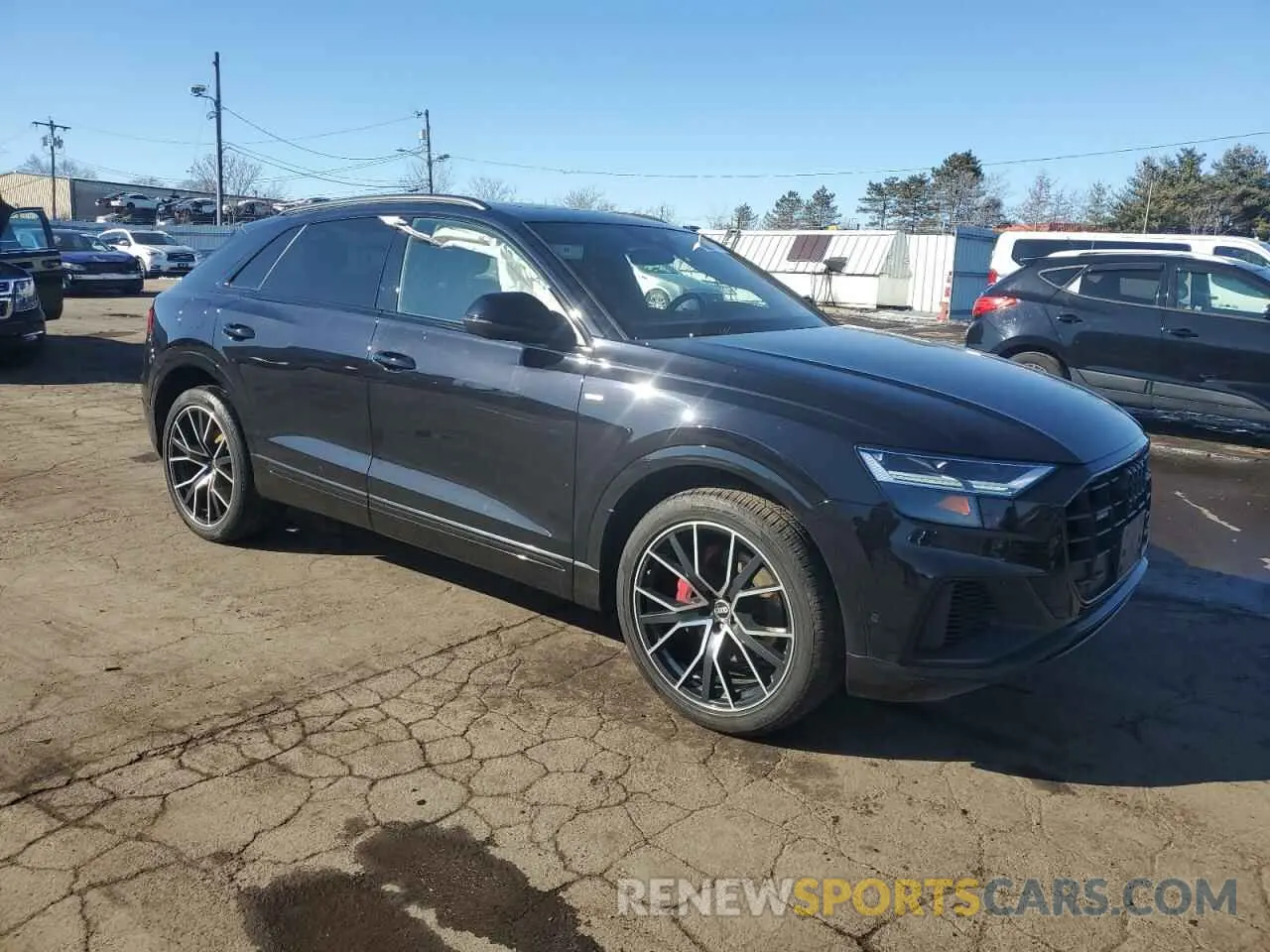 4 fotografías del automóvil dañado WA1EVAF16MD036099 AUDI Q8 2021