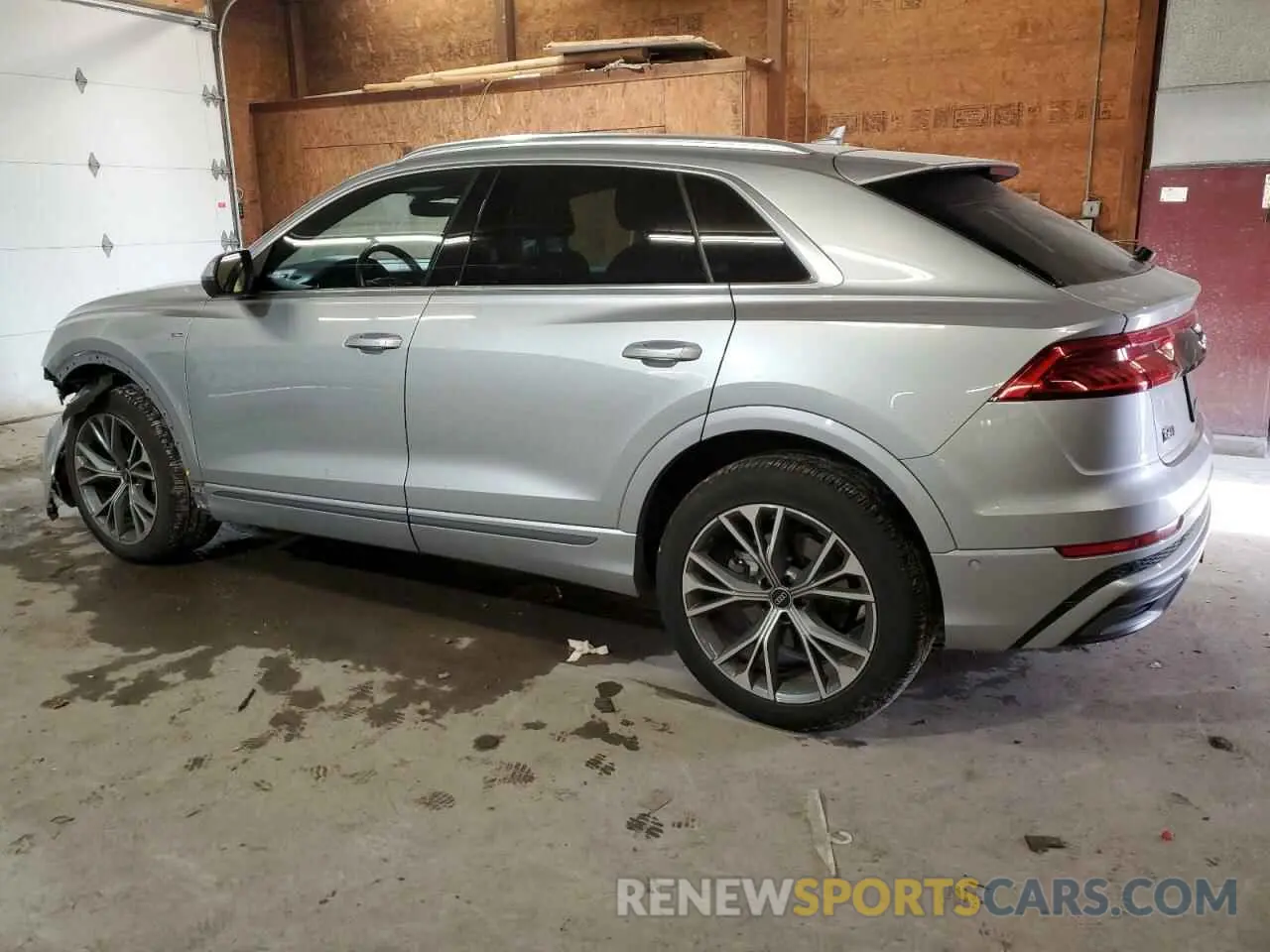 2 fotografías del automóvil dañado WA1EVAF17MD034149 AUDI Q8 2021