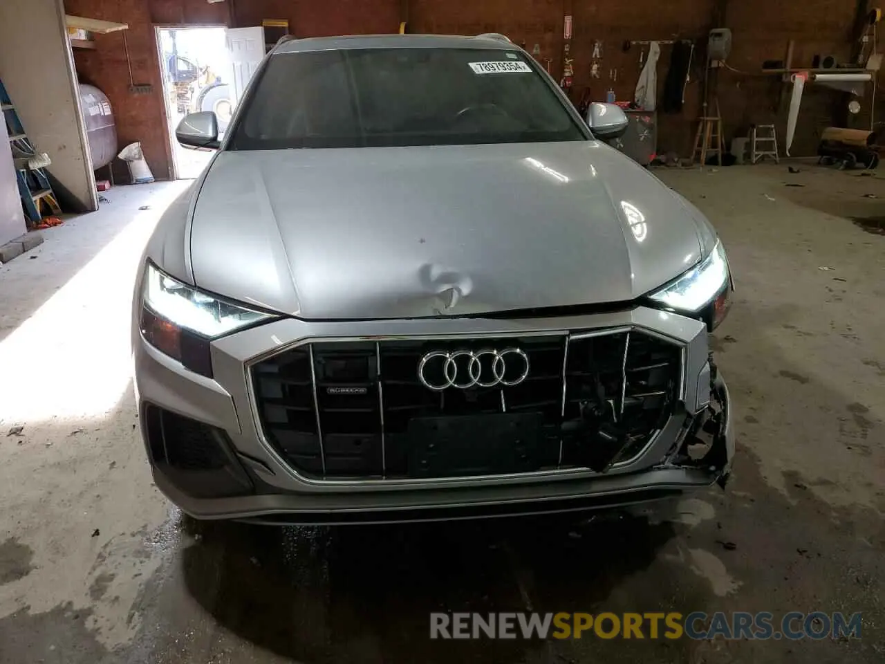 5 fotografías del automóvil dañado WA1EVAF17MD034149 AUDI Q8 2021