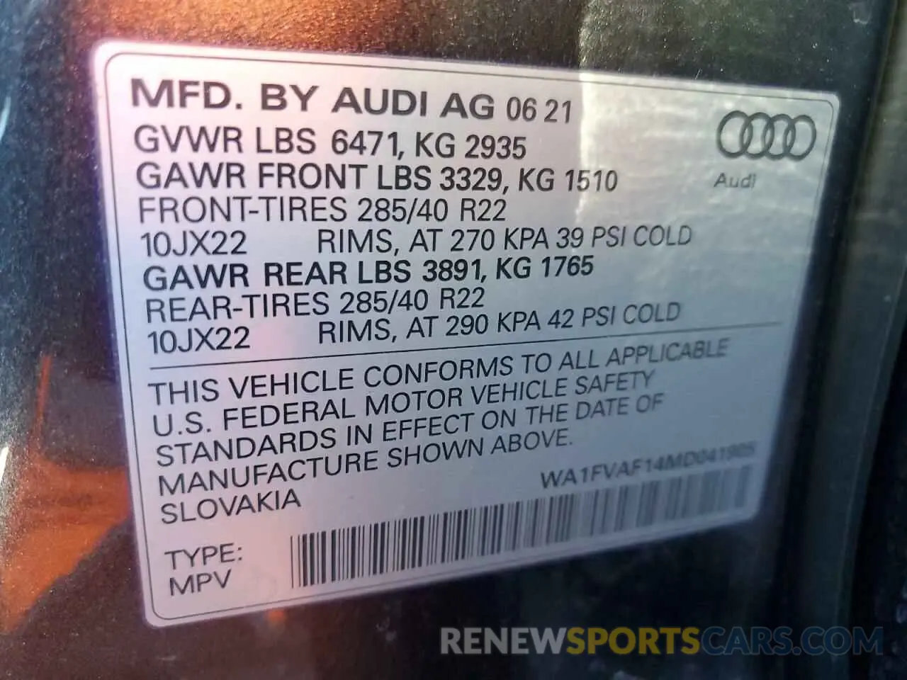 12 fotografías del automóvil dañado WA1FVAF14MD041905 AUDI Q8 2021