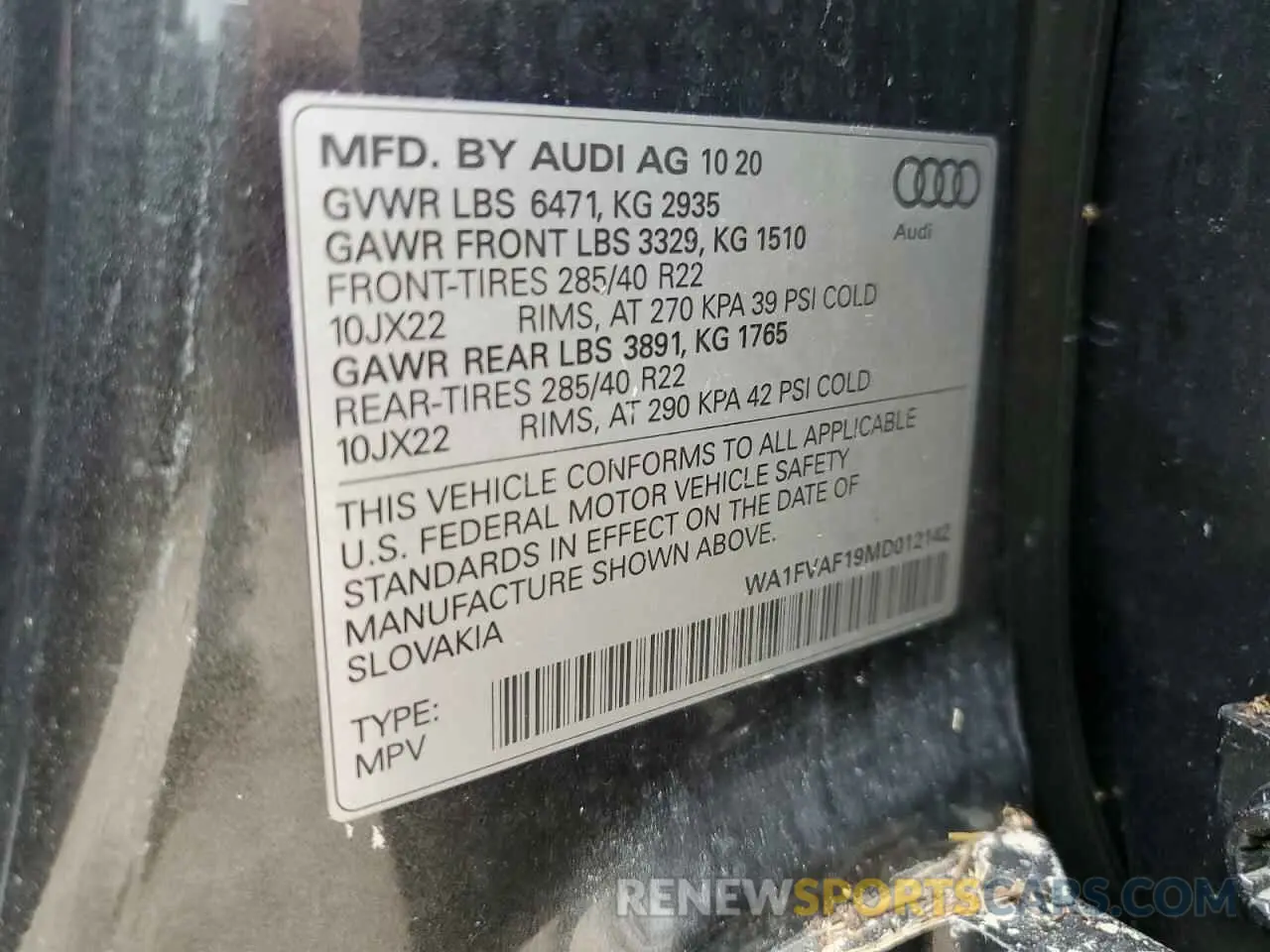 14 fotografías del automóvil dañado WA1FVAF19MD012142 AUDI Q8 2021