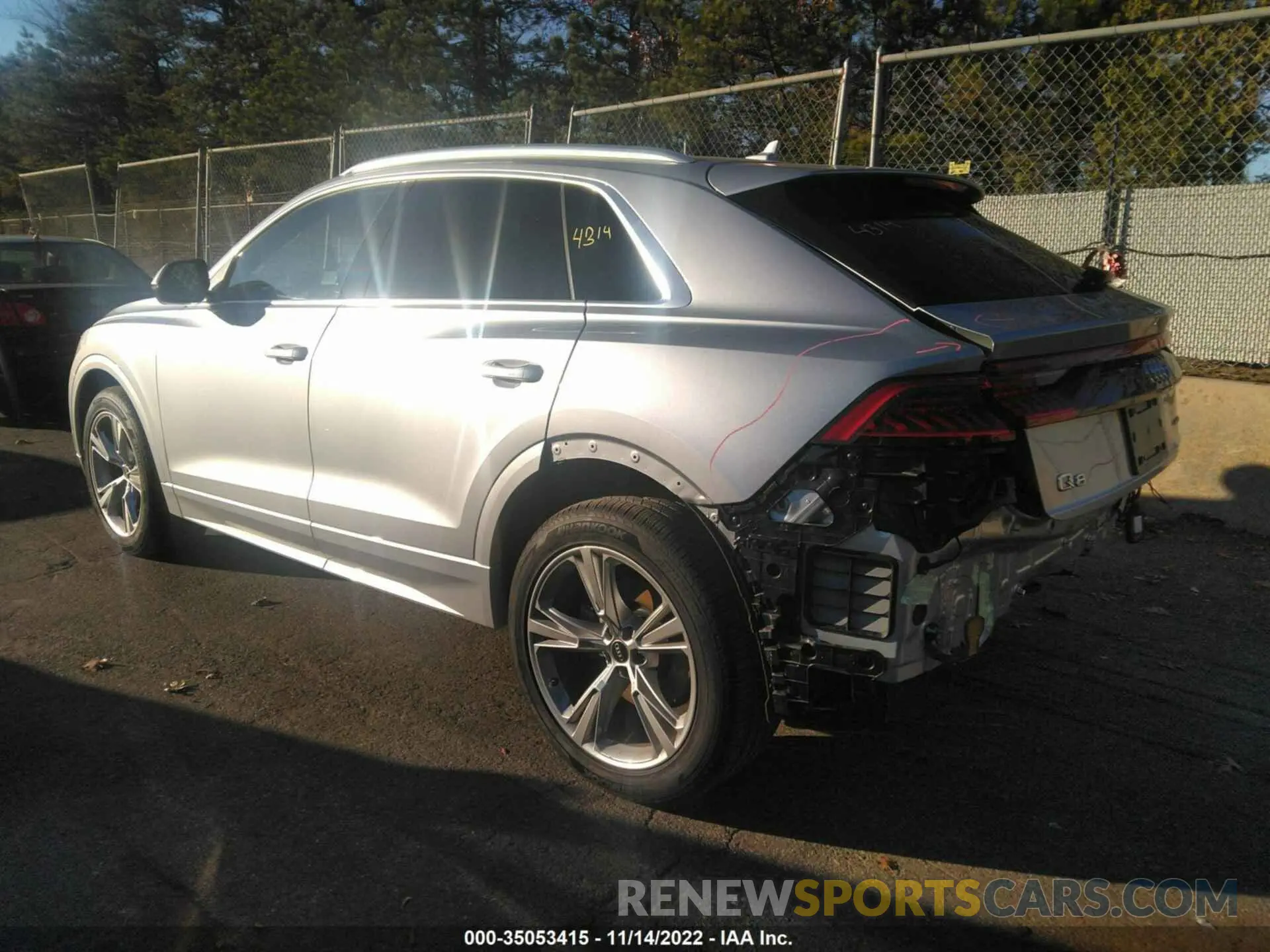 3 fotografías del automóvil dañado WA1AVBF17ND020547 AUDI Q8 2022
