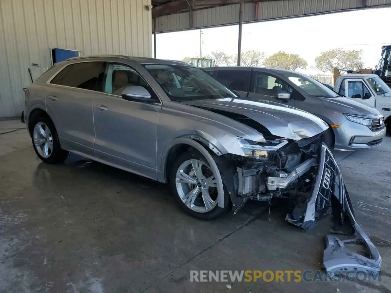 4 fotografías del automóvil dañado WA1BVBF16ND018678 AUDI Q8 2022