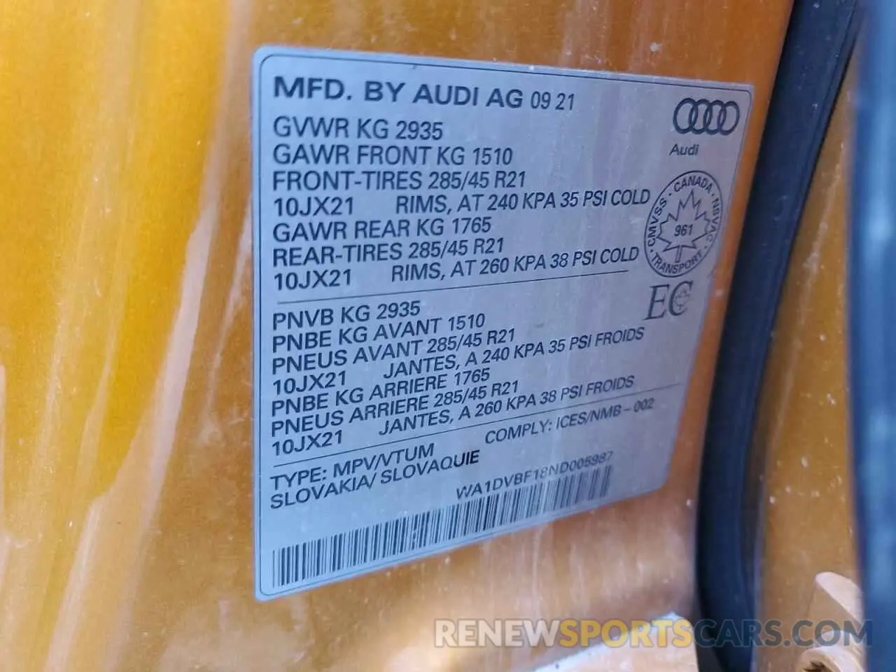 12 fotografías del automóvil dañado WA1DVBF18ND005987 AUDI Q8 2022