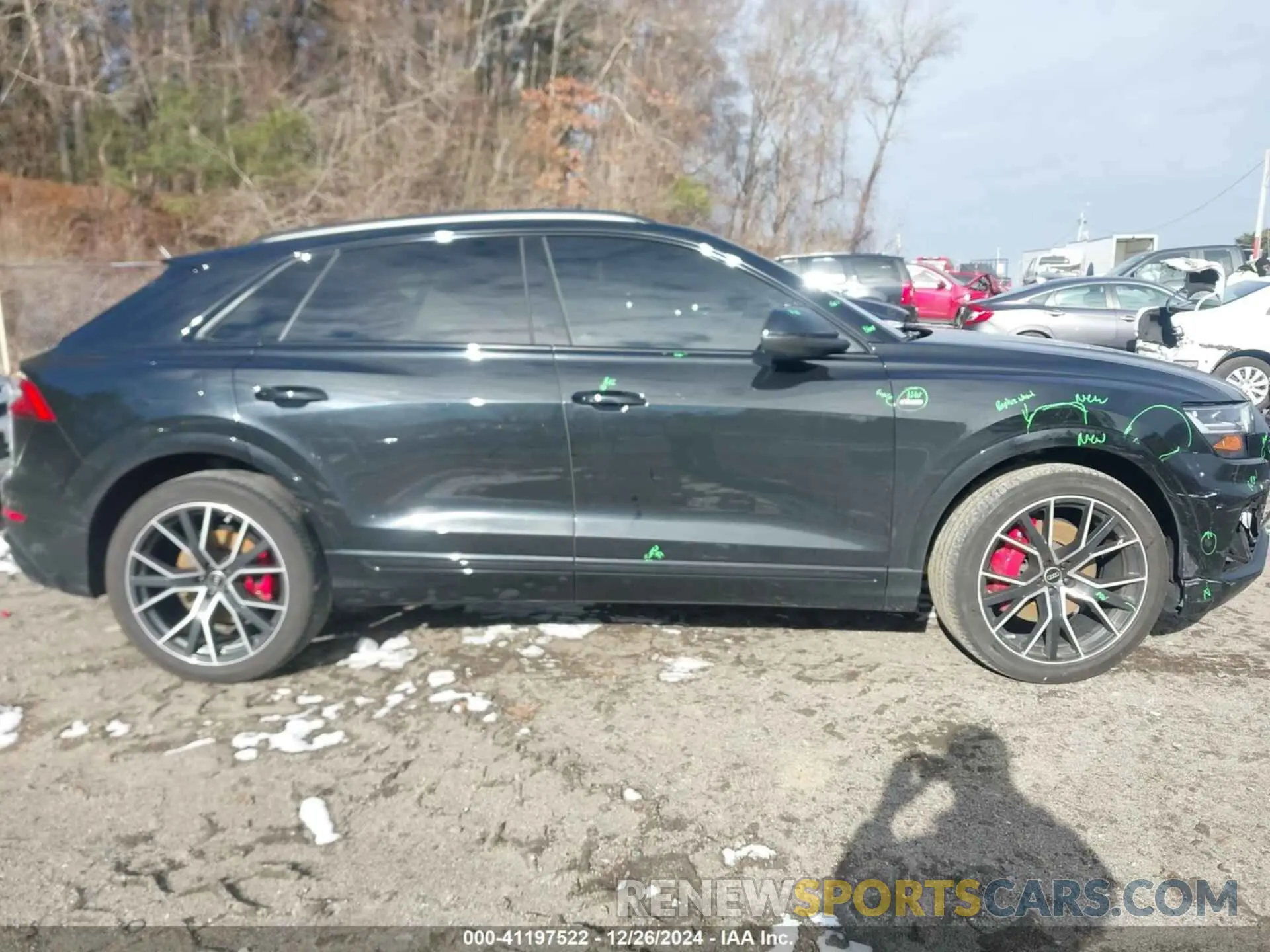 13 fotografías del automóvil dañado WA1EVBF1XND033147 AUDI Q8 2022