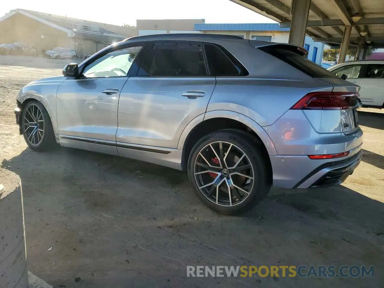 2 fotografías del automóvil dañado WA1FVBF11ND034739 AUDI Q8 2022