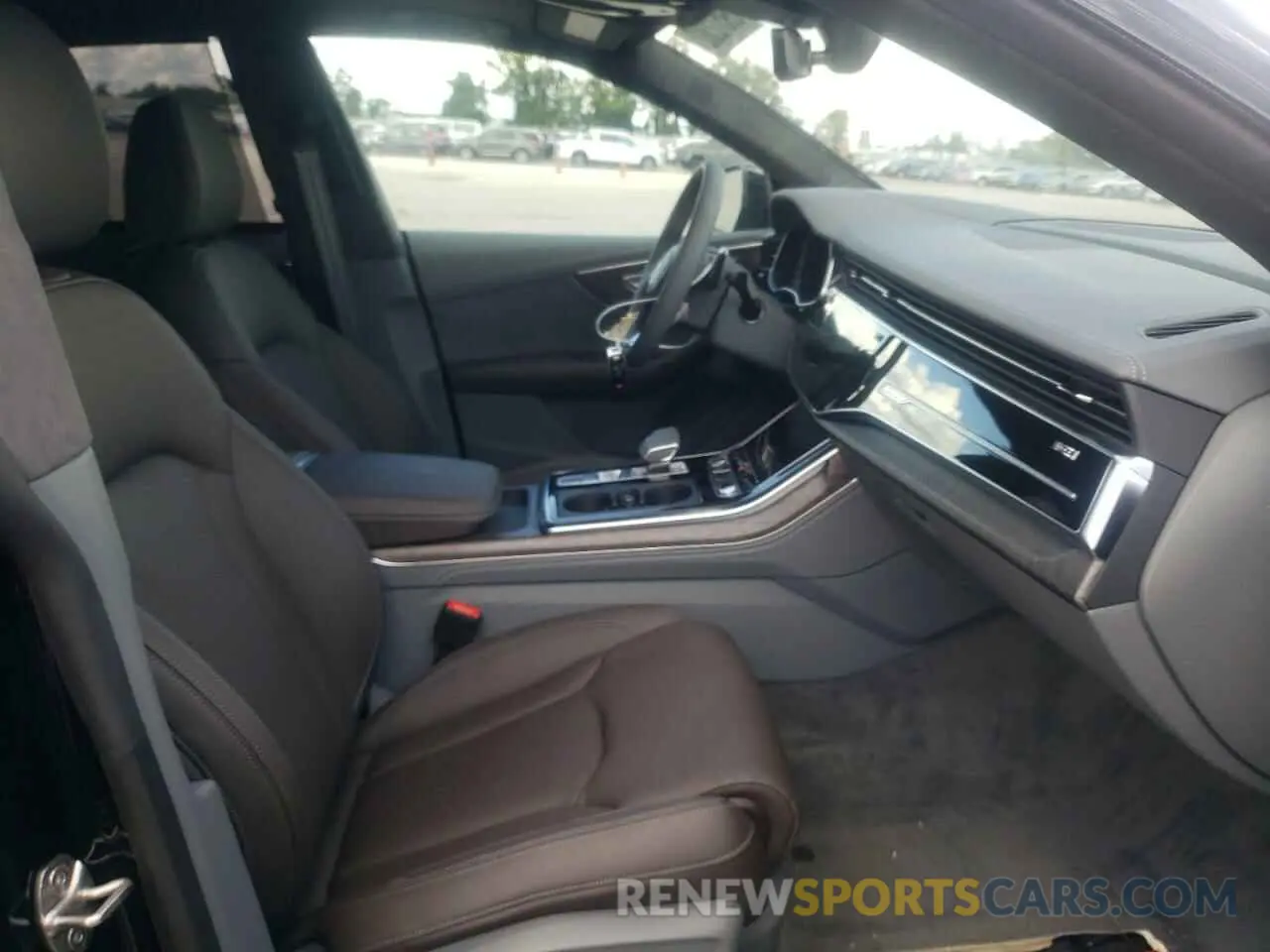 5 fotografías del automóvil dañado WA1FVBF13ND027243 AUDI Q8 2022