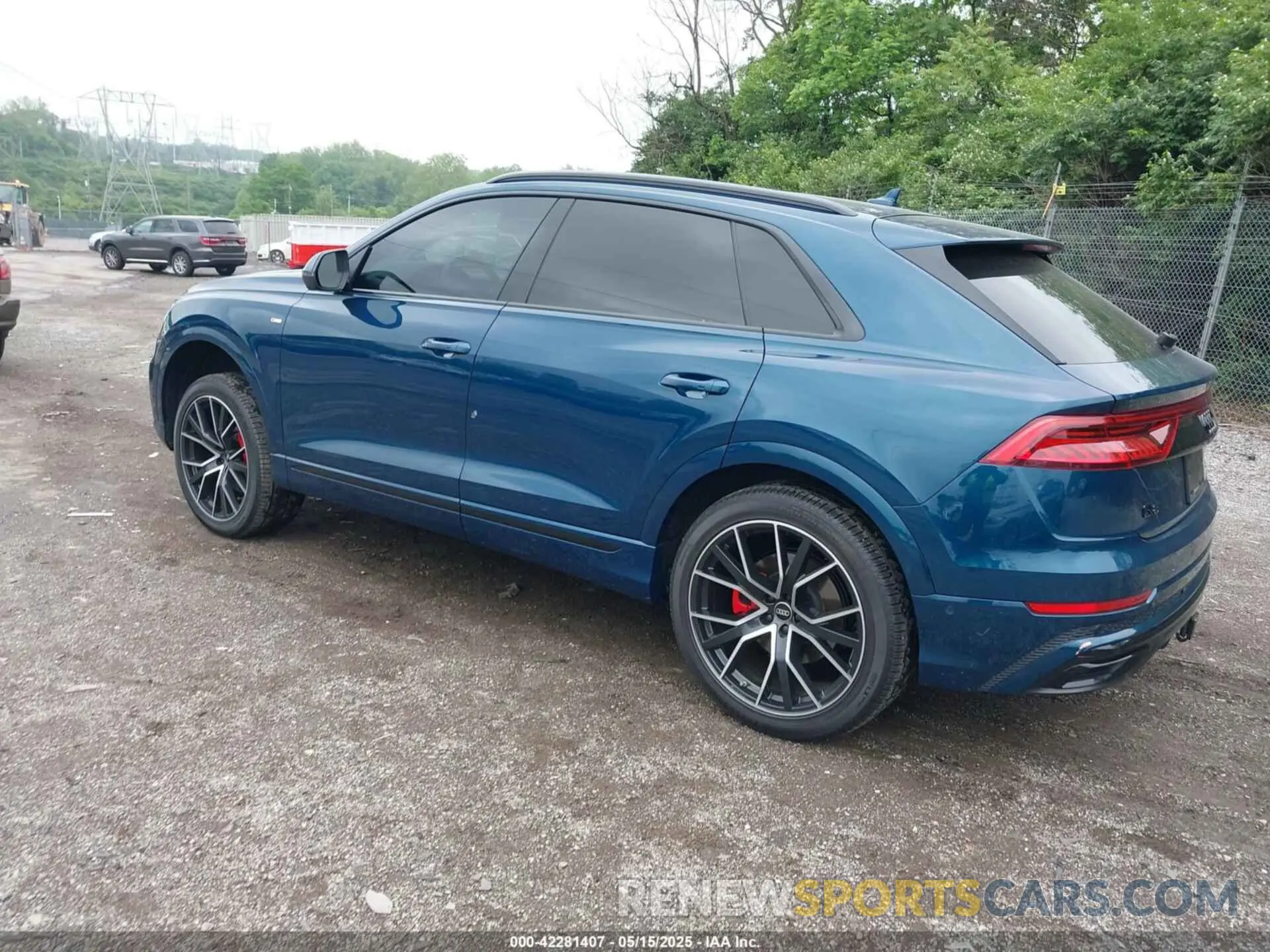 3 fotografías del automóvil dañado WA1FVBF18ND023396 AUDI Q8 2022