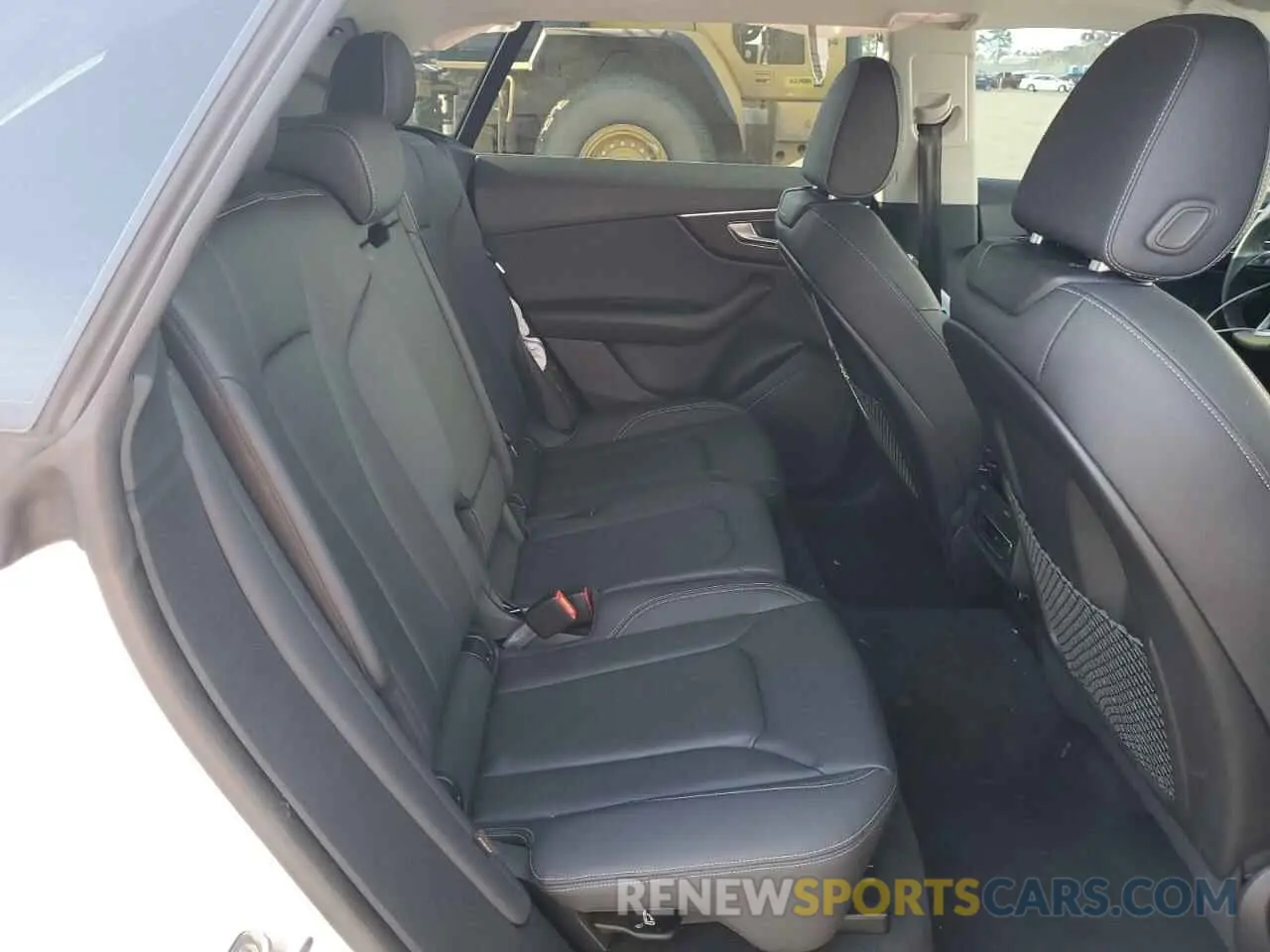 11 fotografías del automóvil dañado WA1AVBF12PD044905 AUDI Q8 2023