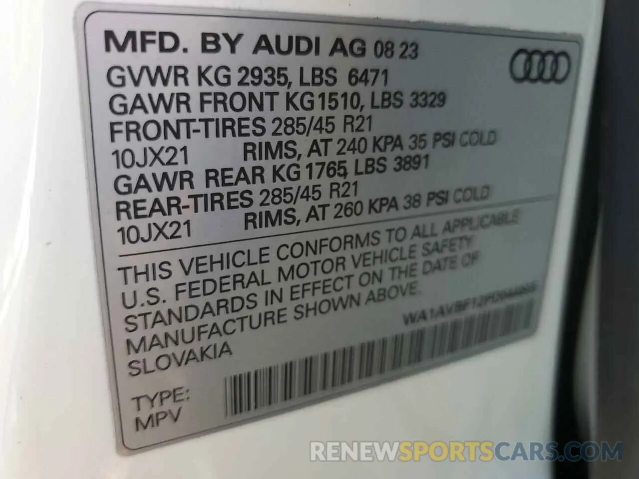 13 fotografías del automóvil dañado WA1AVBF12PD044905 AUDI Q8 2023