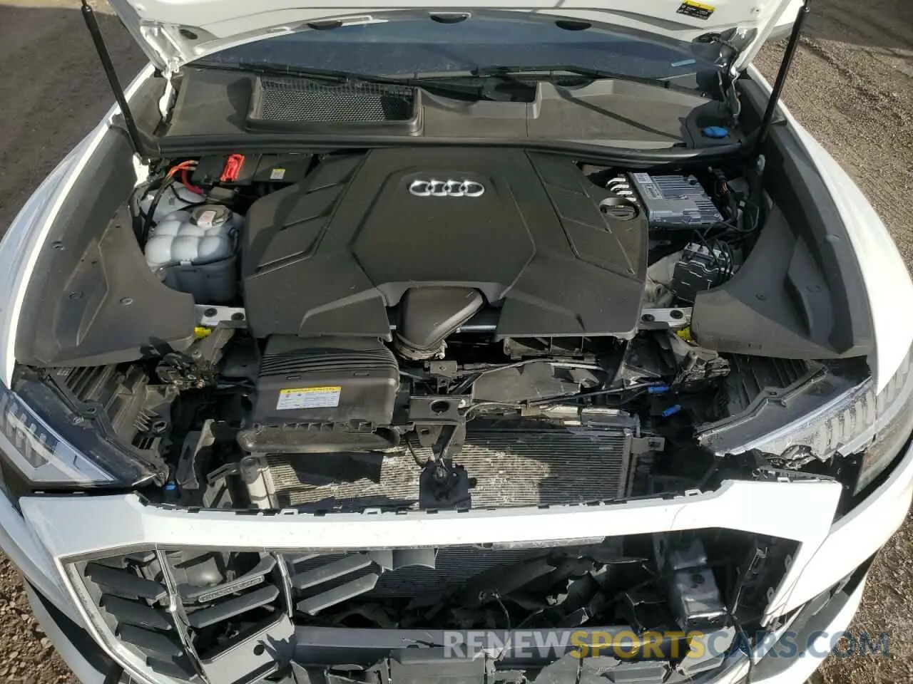 12 fotografías del automóvil dañado WA1BVBF11PD022656 AUDI Q8 2023