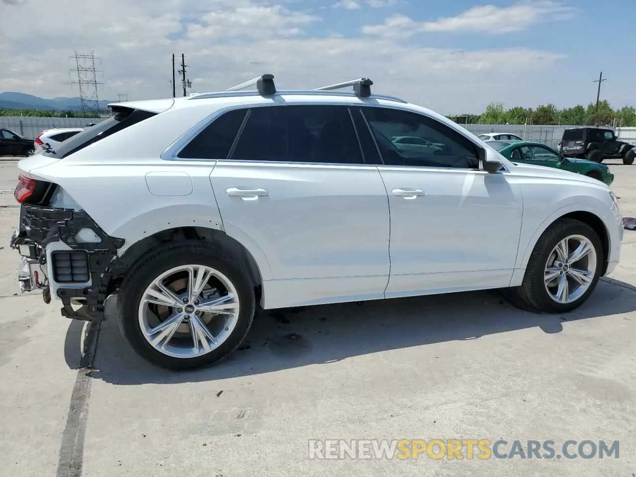3 fotografías del automóvil dañado WA1BVBF17PD038960 AUDI Q8 2023