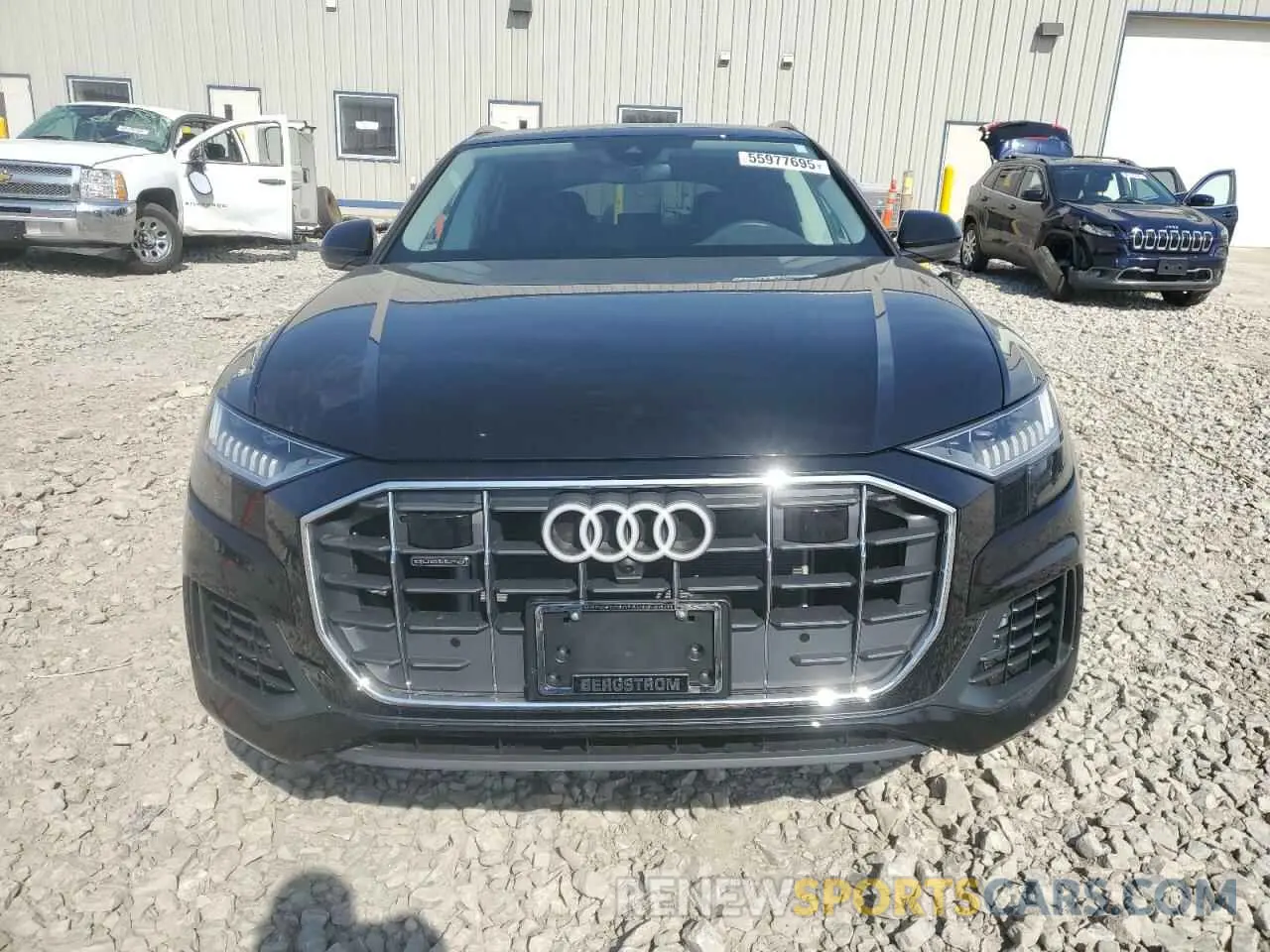 5 fotografías del automóvil dañado WA1BVBF1XPD032408 AUDI Q8 2023