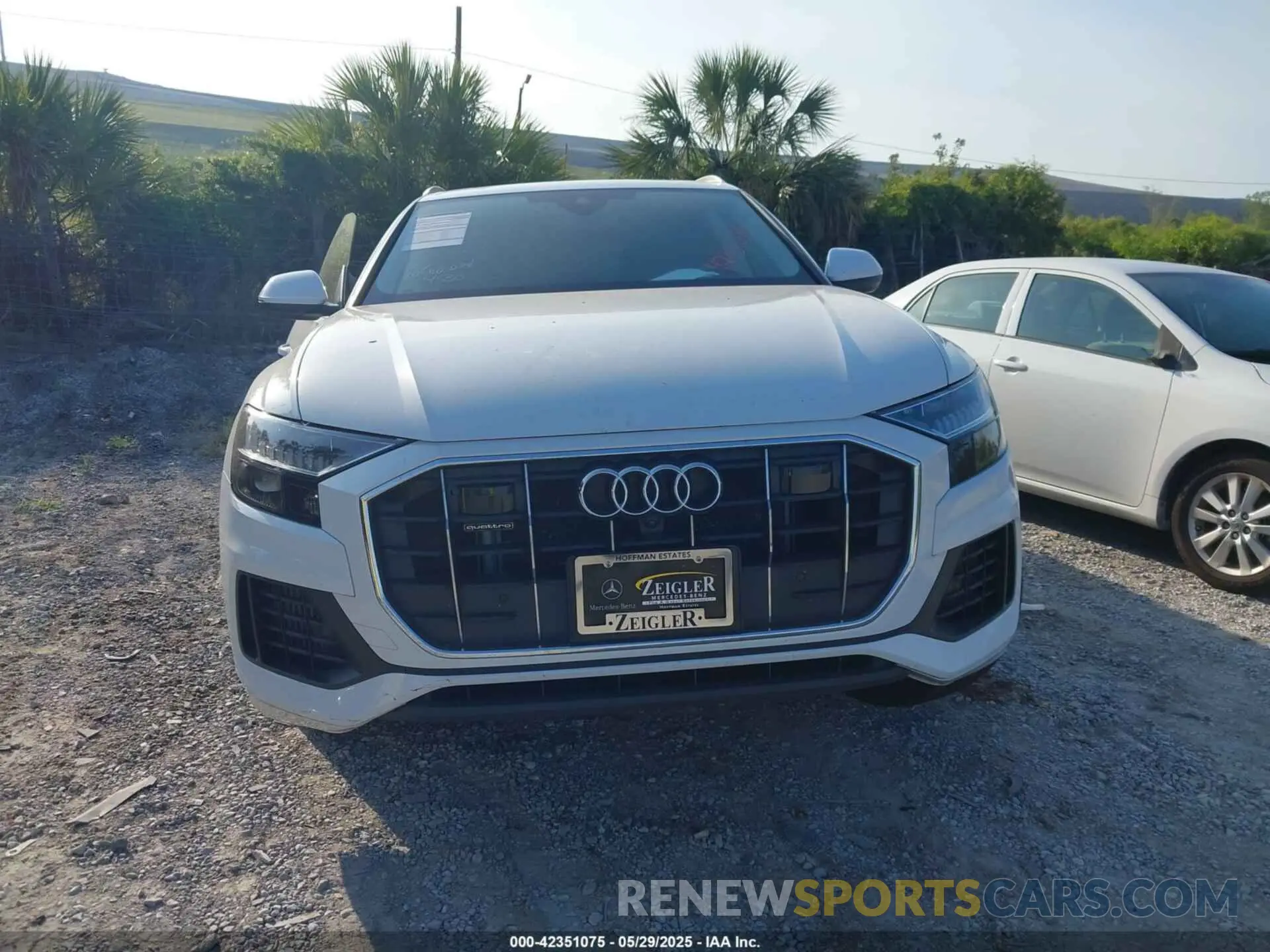 12 fotografías del automóvil dañado WA1CVBF18PD007608 AUDI Q8 2023