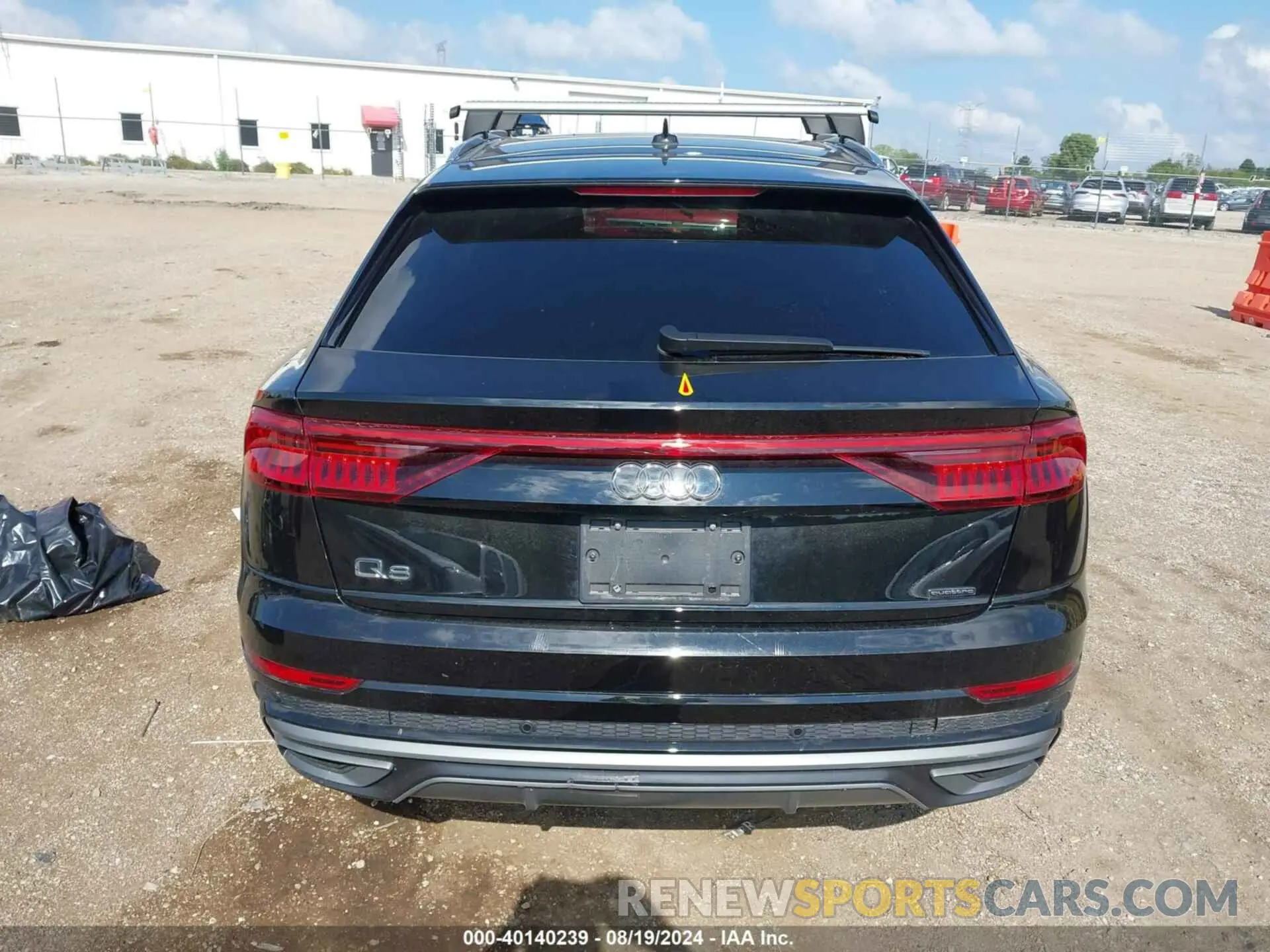 16 fotografías del automóvil dañado WA1EVBF16PD010063 AUDI Q8 2023