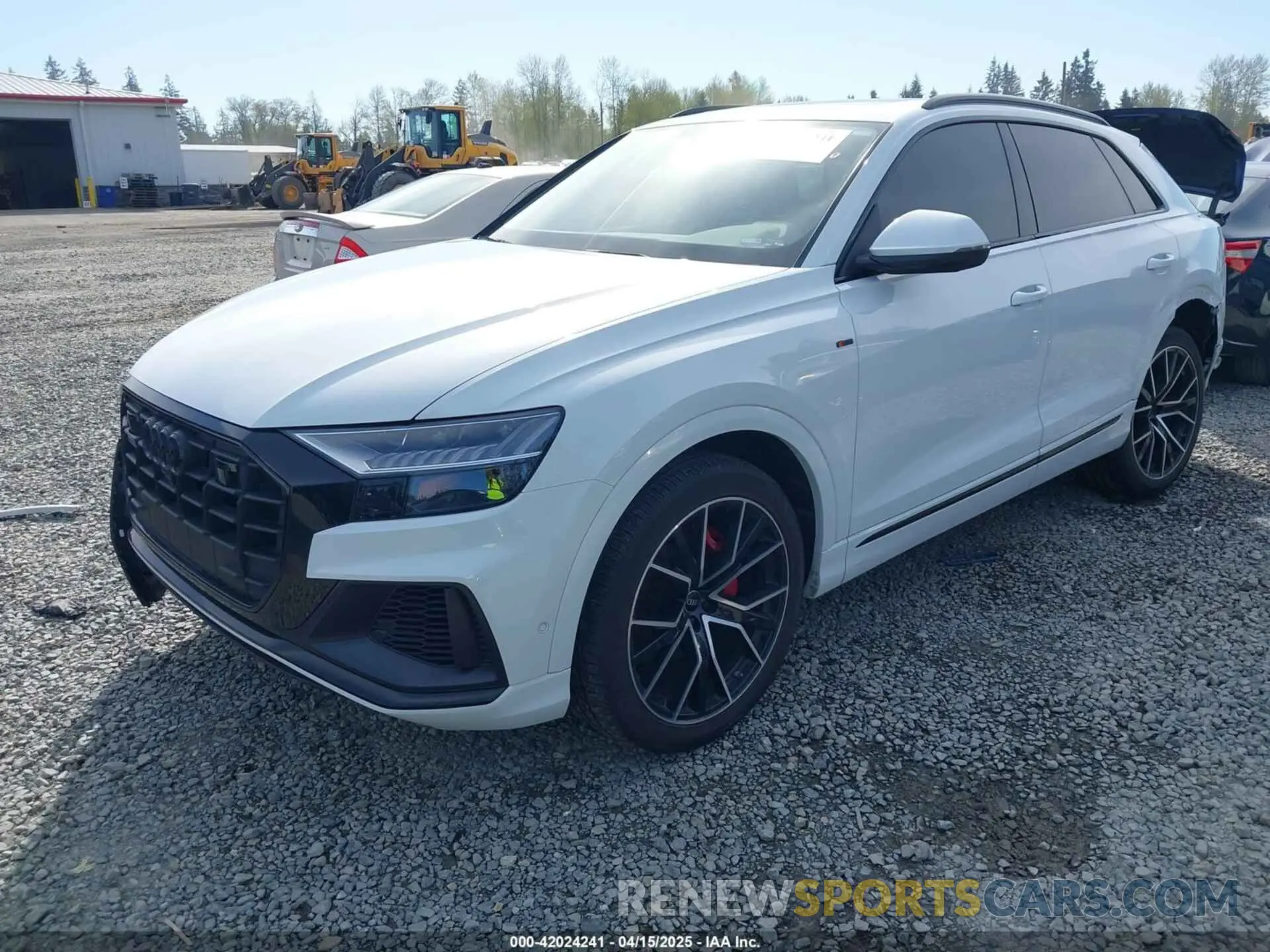 2 fotografías del automóvil dañado WA1EVBF17PD021816 AUDI Q8 2023