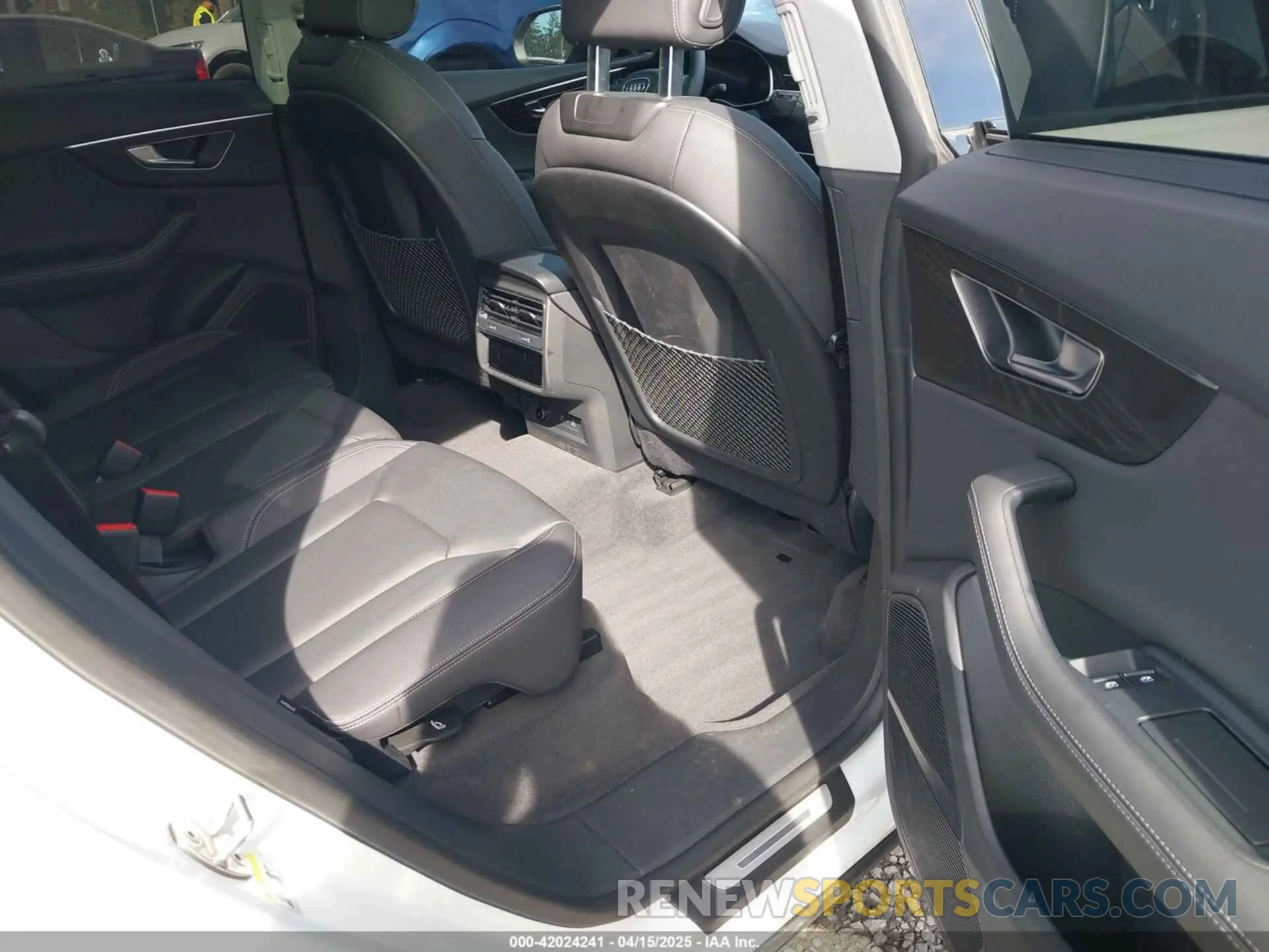 8 fotografías del automóvil dañado WA1EVBF17PD021816 AUDI Q8 2023