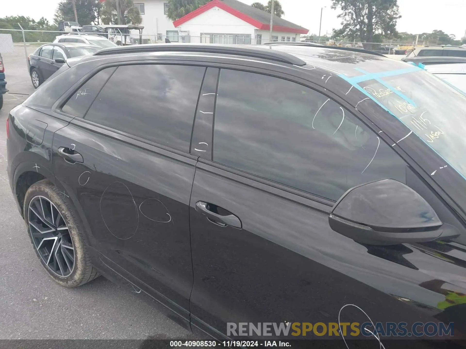 19 fotografías del automóvil dañado WA1FVBF12PD004748 AUDI Q8 2023