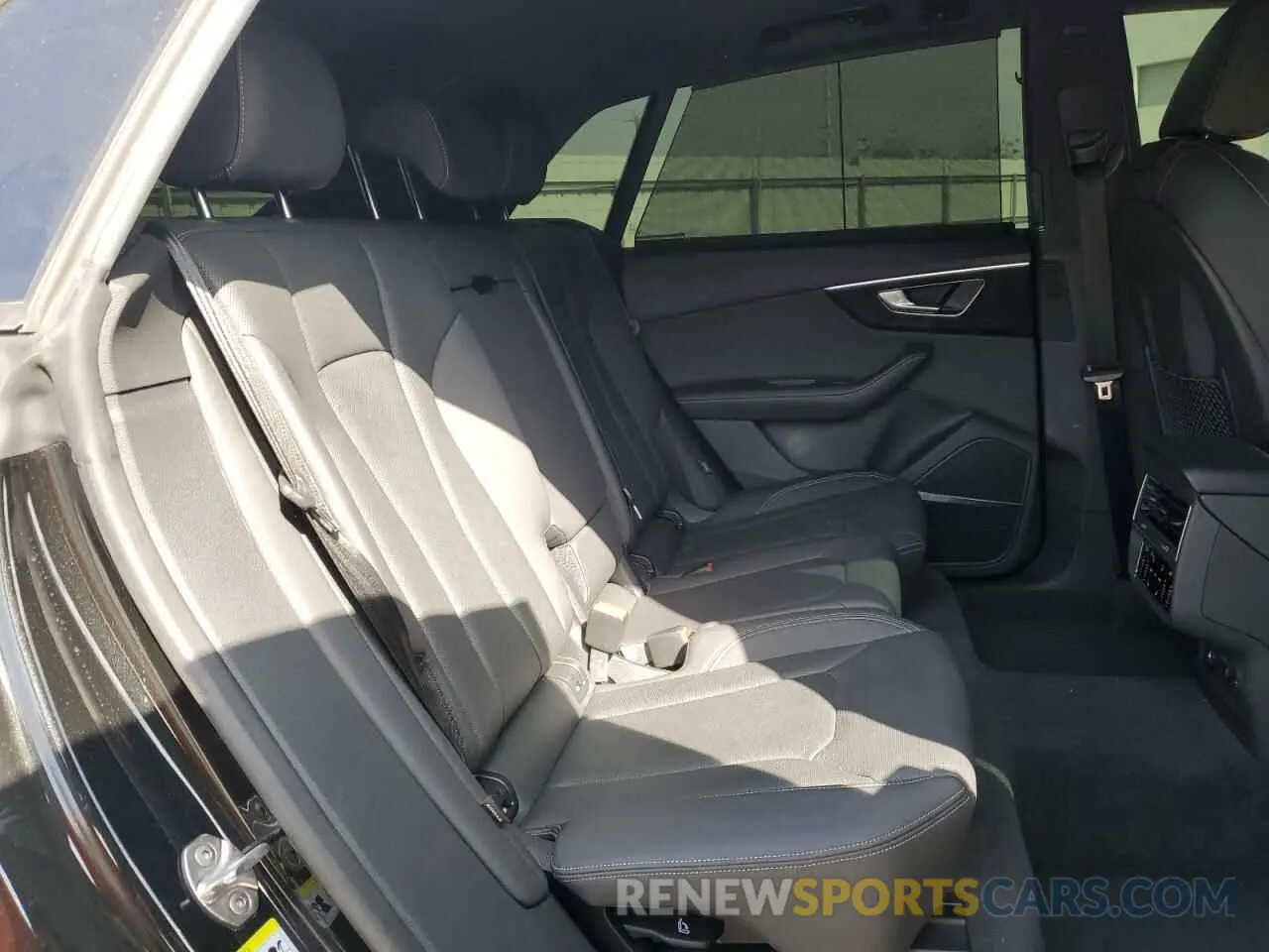 11 fotografías del automóvil dañado WA1FVBF13PD024555 AUDI Q8 2023