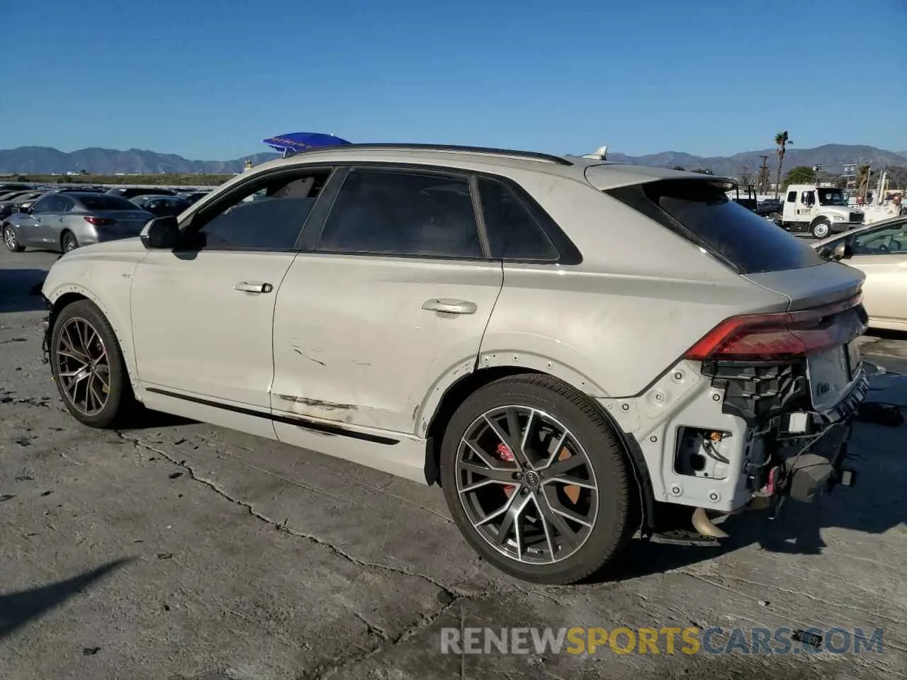 2 fotografías del automóvil dañado WA1FVBF15PD025741 AUDI Q8 2023