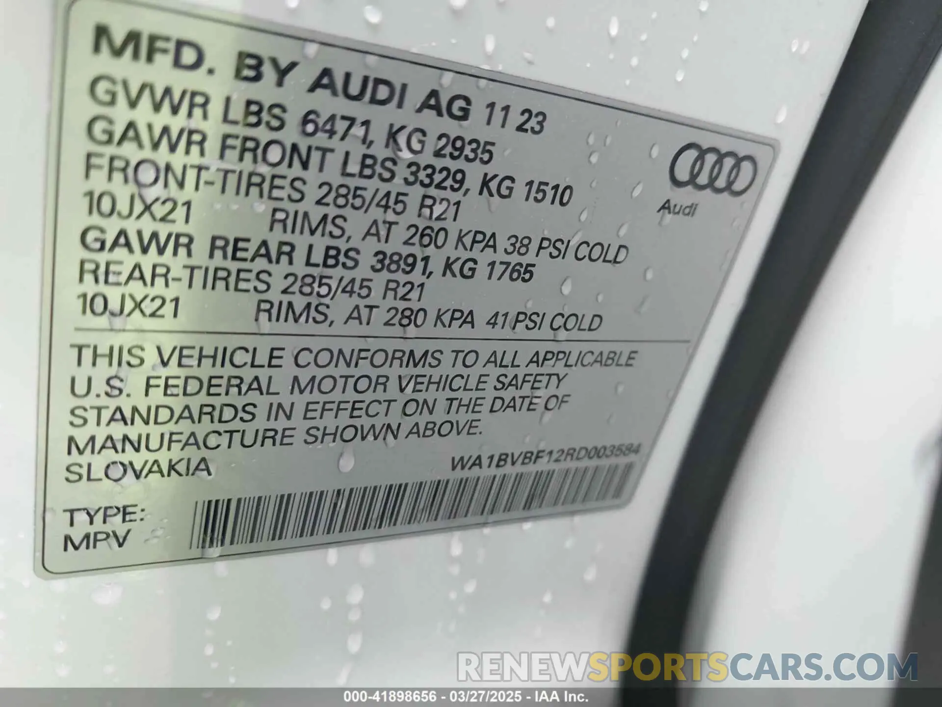9 fotografías del automóvil dañado WA1BVBF12RD003584 AUDI Q8 2024