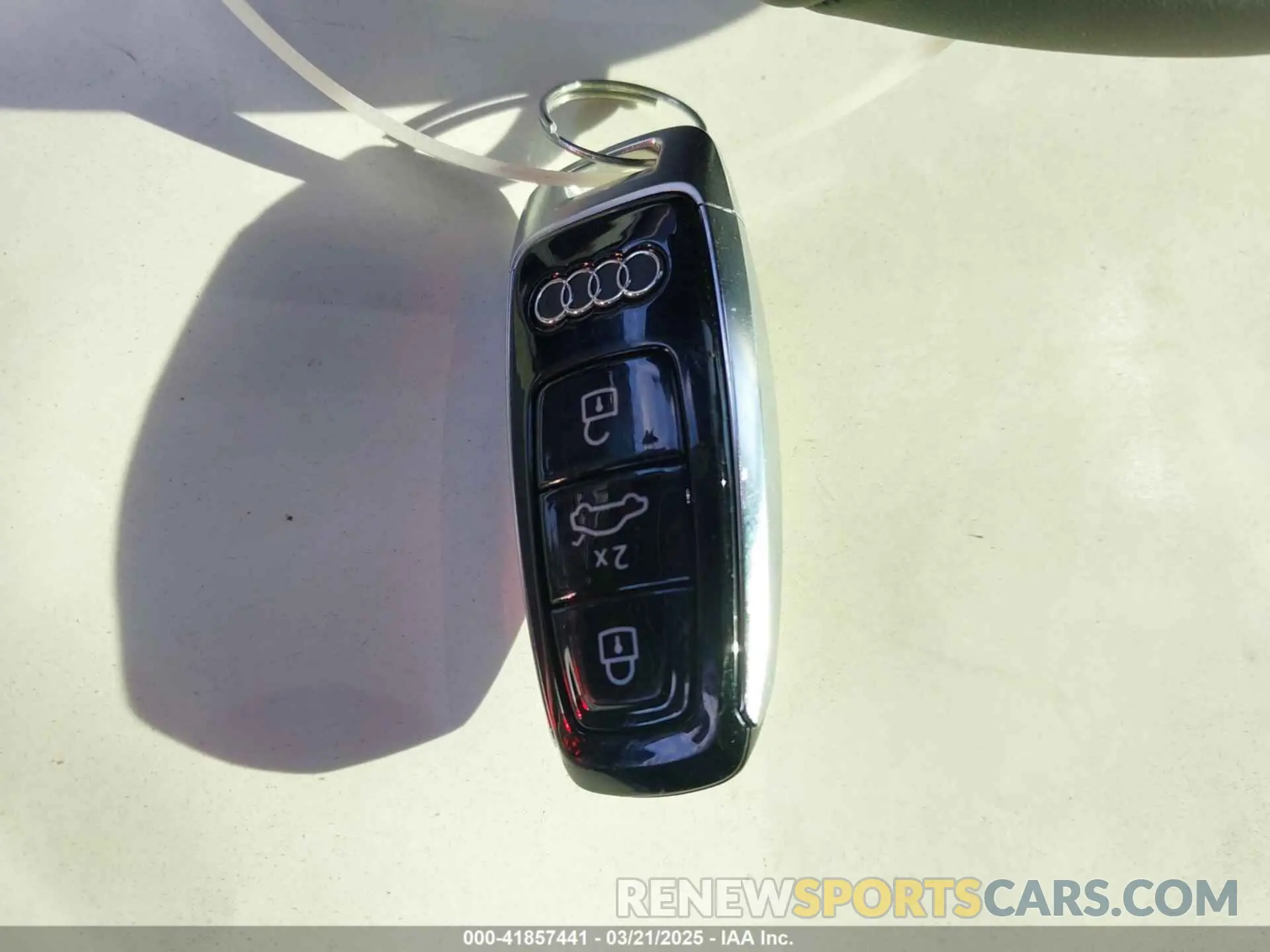 11 fotografías del automóvil dañado WA1BVBF19RD018552 AUDI Q8 2024