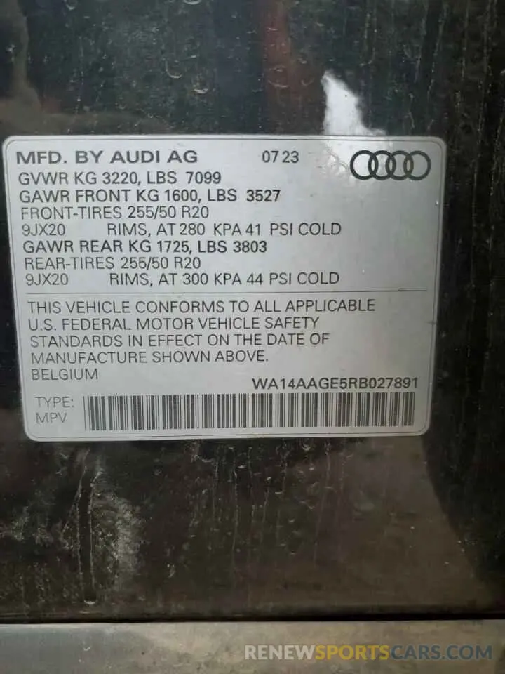 14 fotografías del automóvil dañado WA14AAGE5RB027891 AUDI Q8 E-TRON 2024