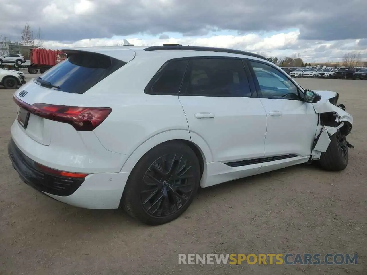3 fotografías del automóvil dañado WA14ABGEXRB041355 AUDI Q8 E-TRON 2024