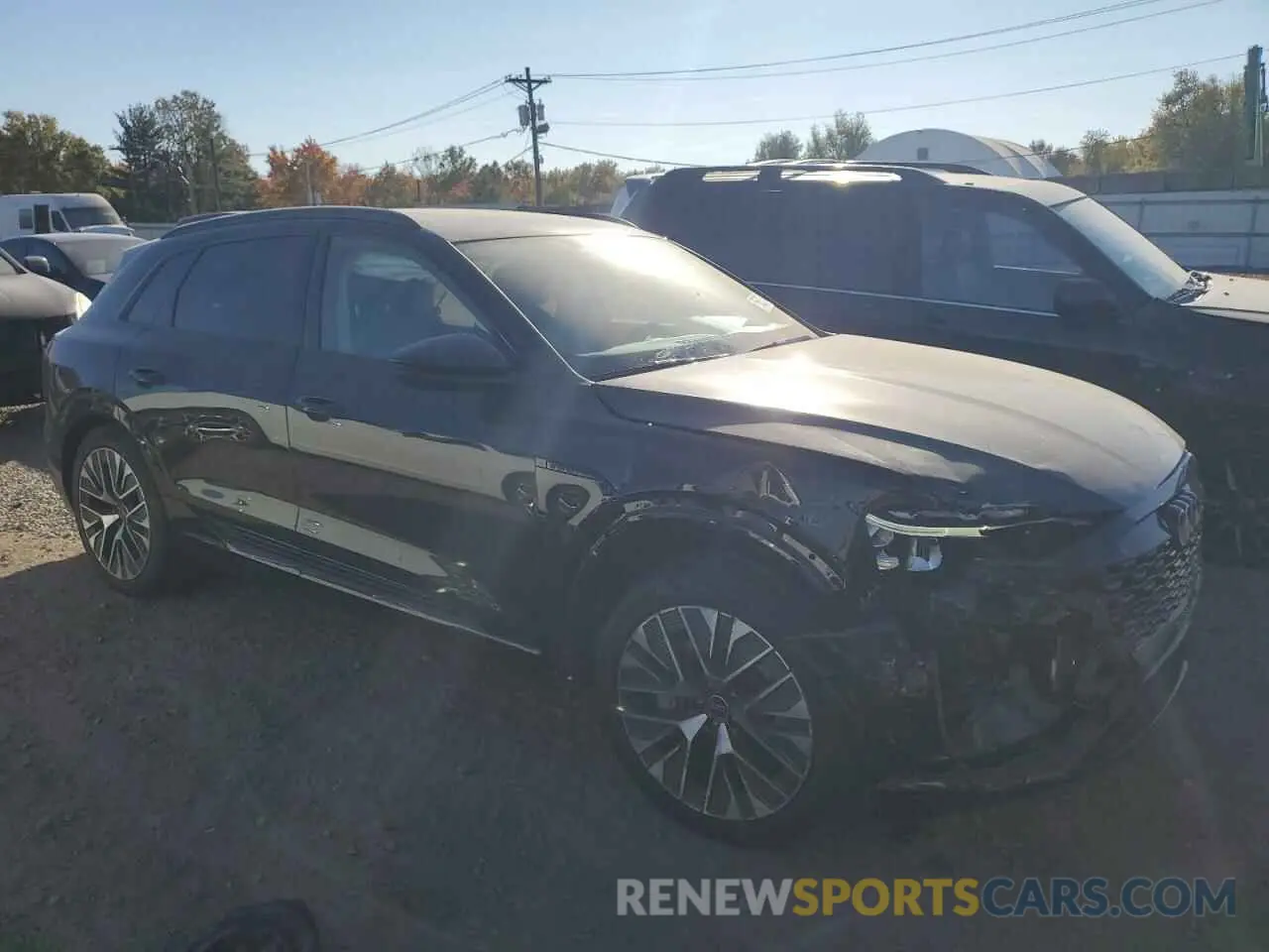 4 fotografías del automóvil dañado WA15AAGE0RB015202 AUDI Q8 E-TRON 2024